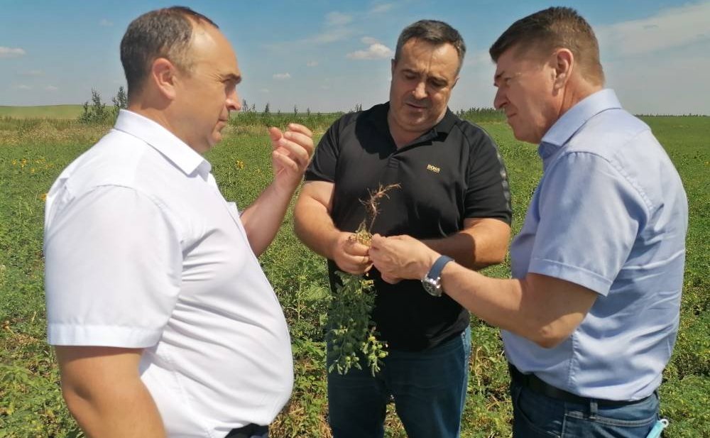 Андрей Шевченко совершил рабочую поездку в Октябрьский район