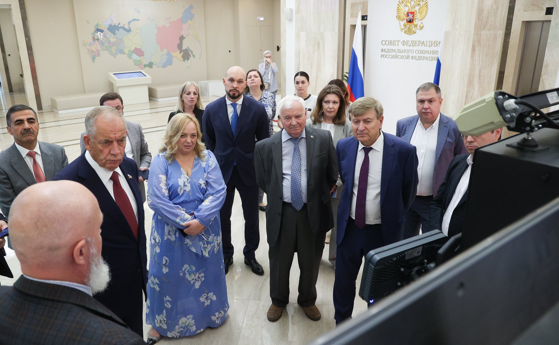 Открытие в Совете Федерации выставки «Робототехника в современном мире на примерах технологий отечественного производителя Когнитив Пилот»