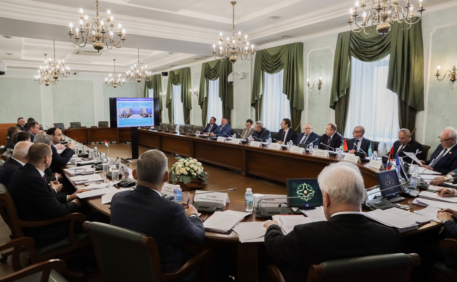 Сенаторы РФ приняли участие в заседаниях постоянных комиссий ПА ОДКБ в Санкт-Петербурге