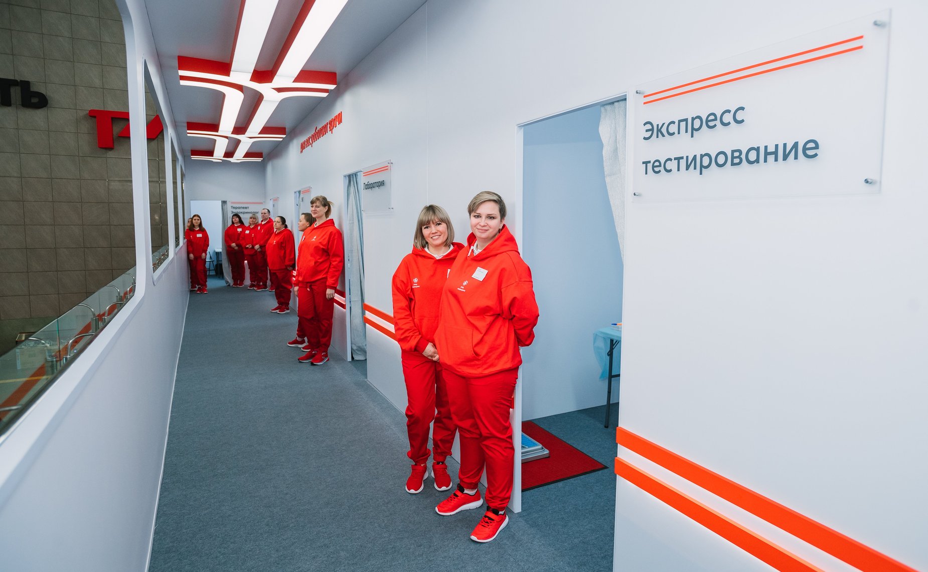 Специализированный поезд, оснащенный современным оборудованием, в котором пассажирами стали высококлассные врачи сети «РЖД-медицина» прибыл в Москву