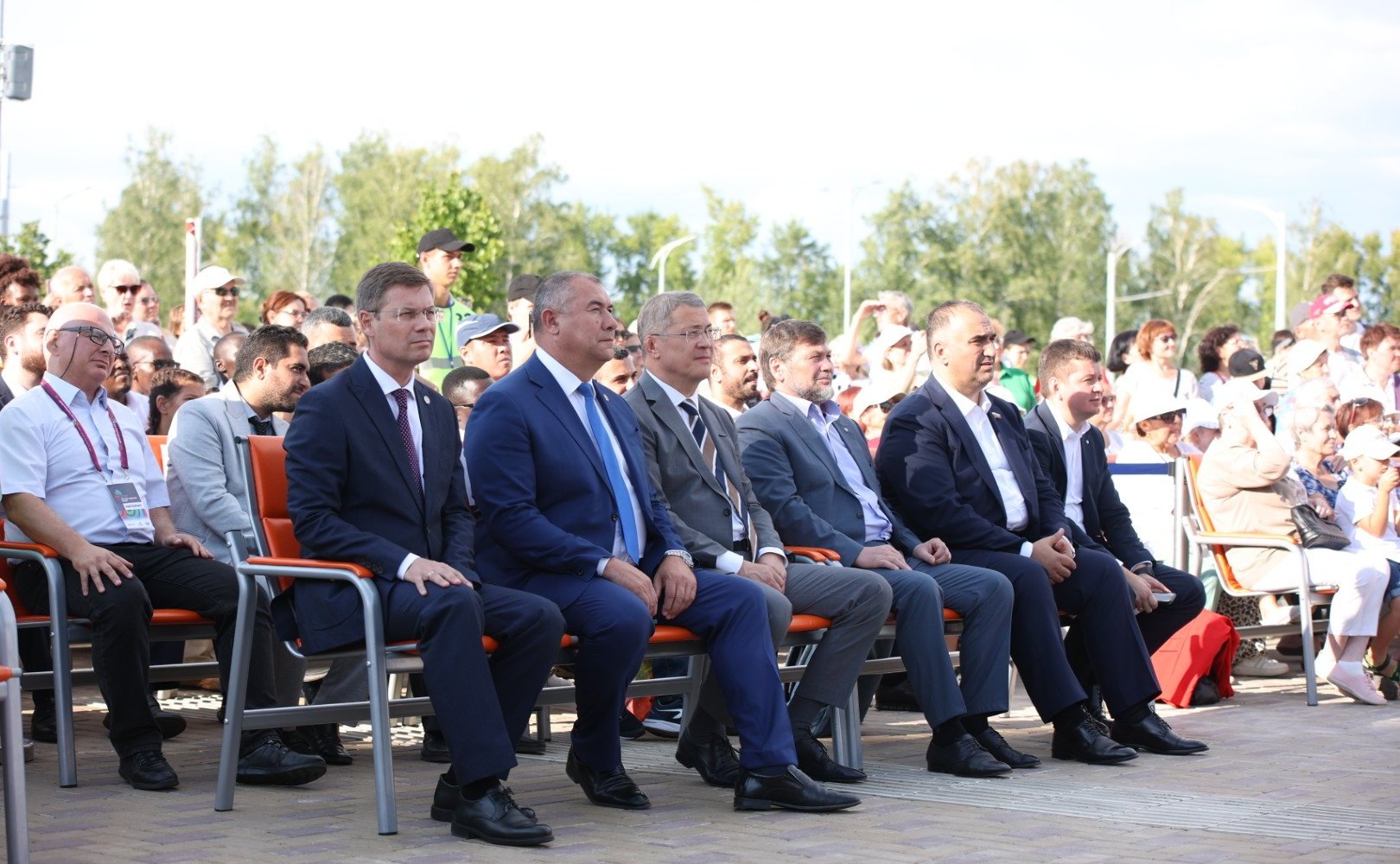 Мохмад Ахмадов принял участие в церемонии закрытия Летних игр сурдлимпийцев «Мы вместе. Спорт»