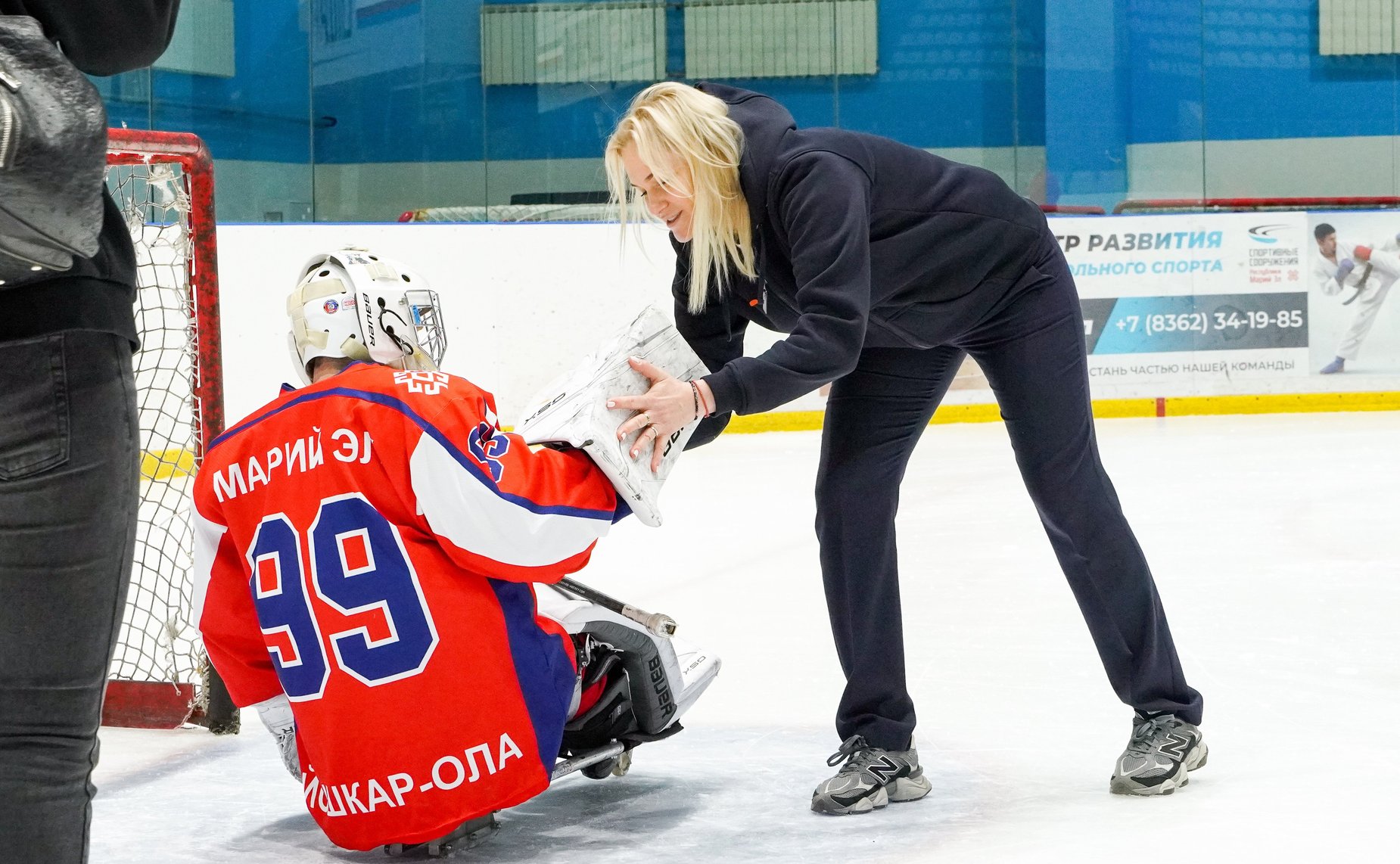 Сенаторы посетили Ледовый дворец Марий Эл