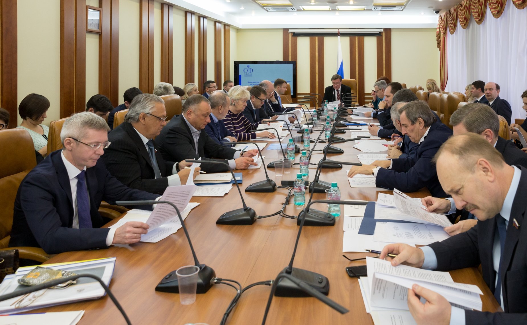 Заседание Комитета СФ по бюджету и финансовым рынкам