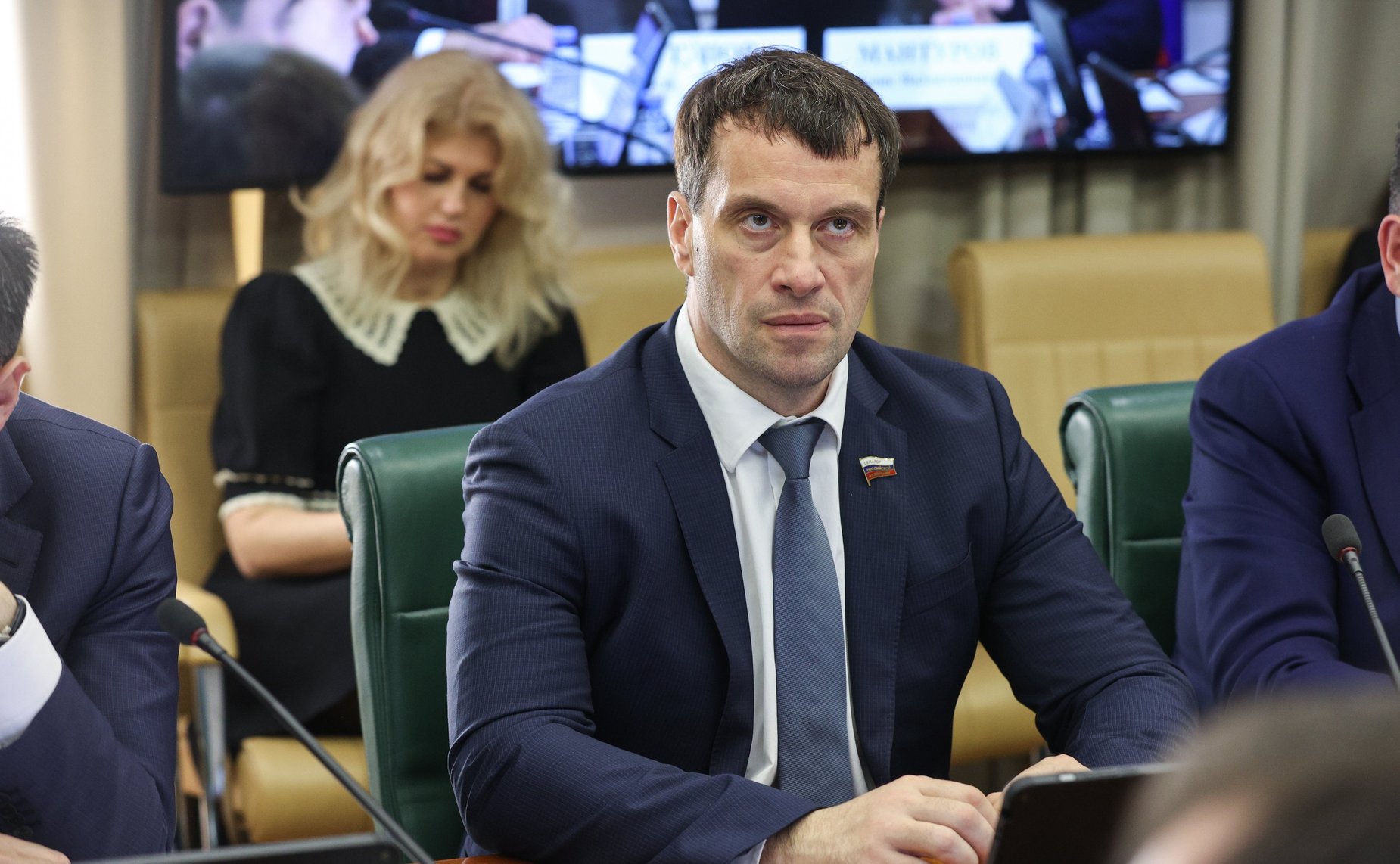 Эдуард Исаков