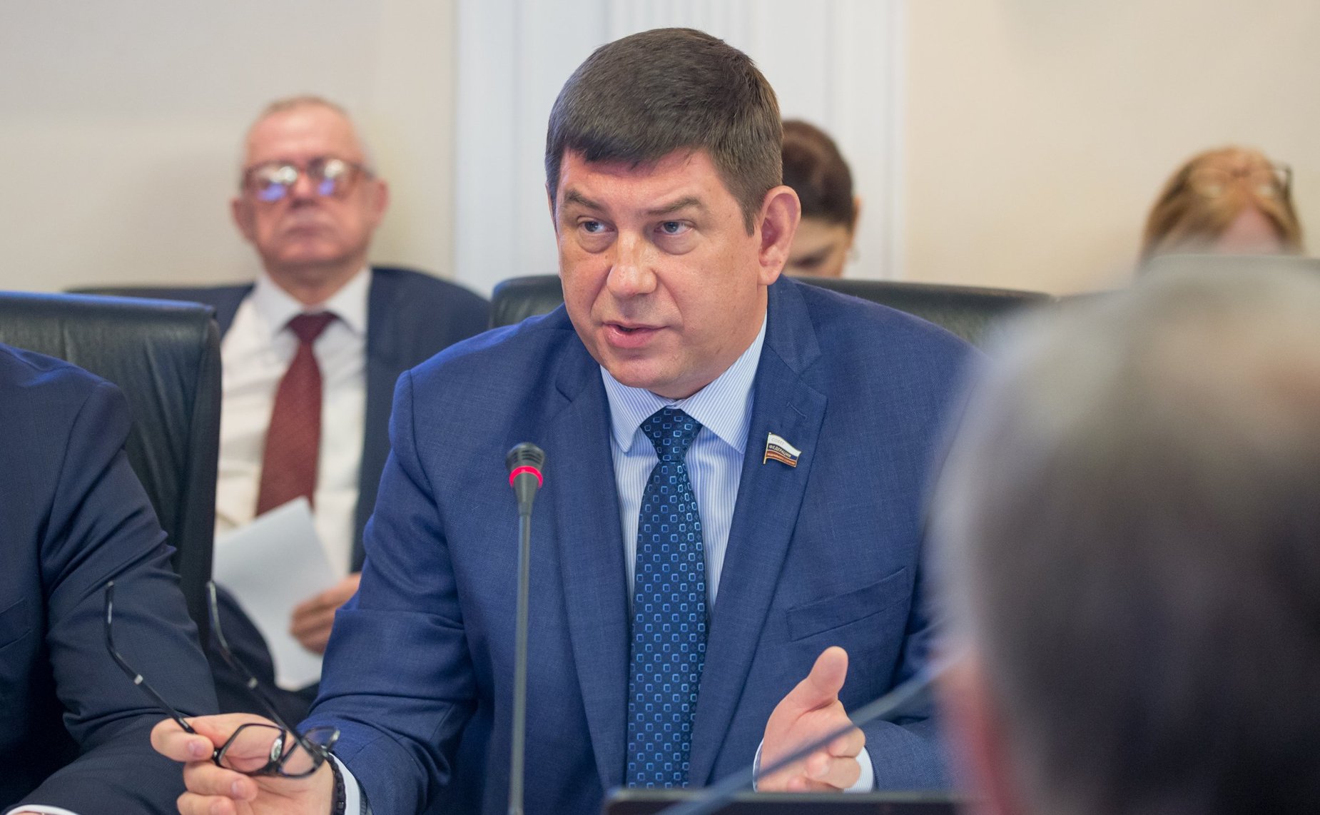 Виктор Смирнов