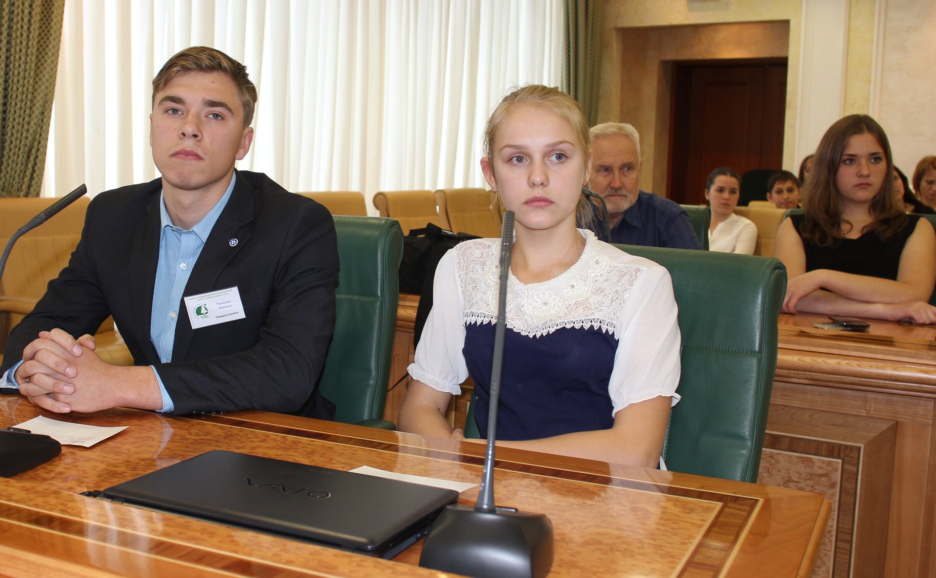 Встреча Л. Боковой и С. Горячевой с делегатами XII Международного детского экологического форума «Зелёная планета 2014»