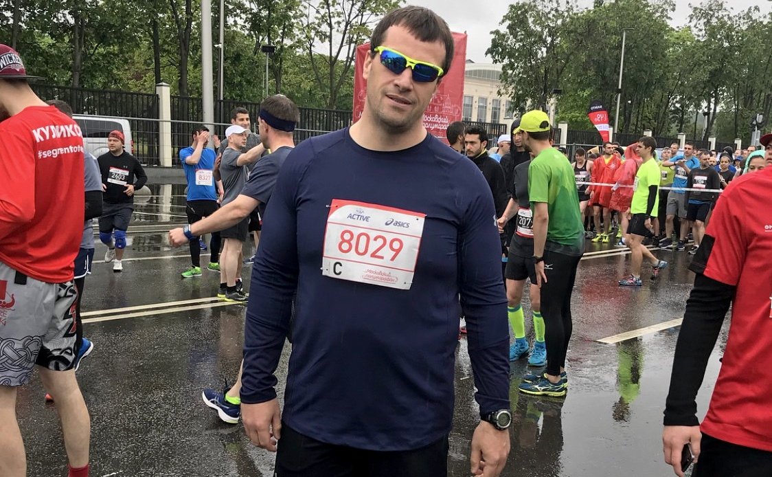 В Москве прошёл полумарафон, в котором принял участие Э. Исаков