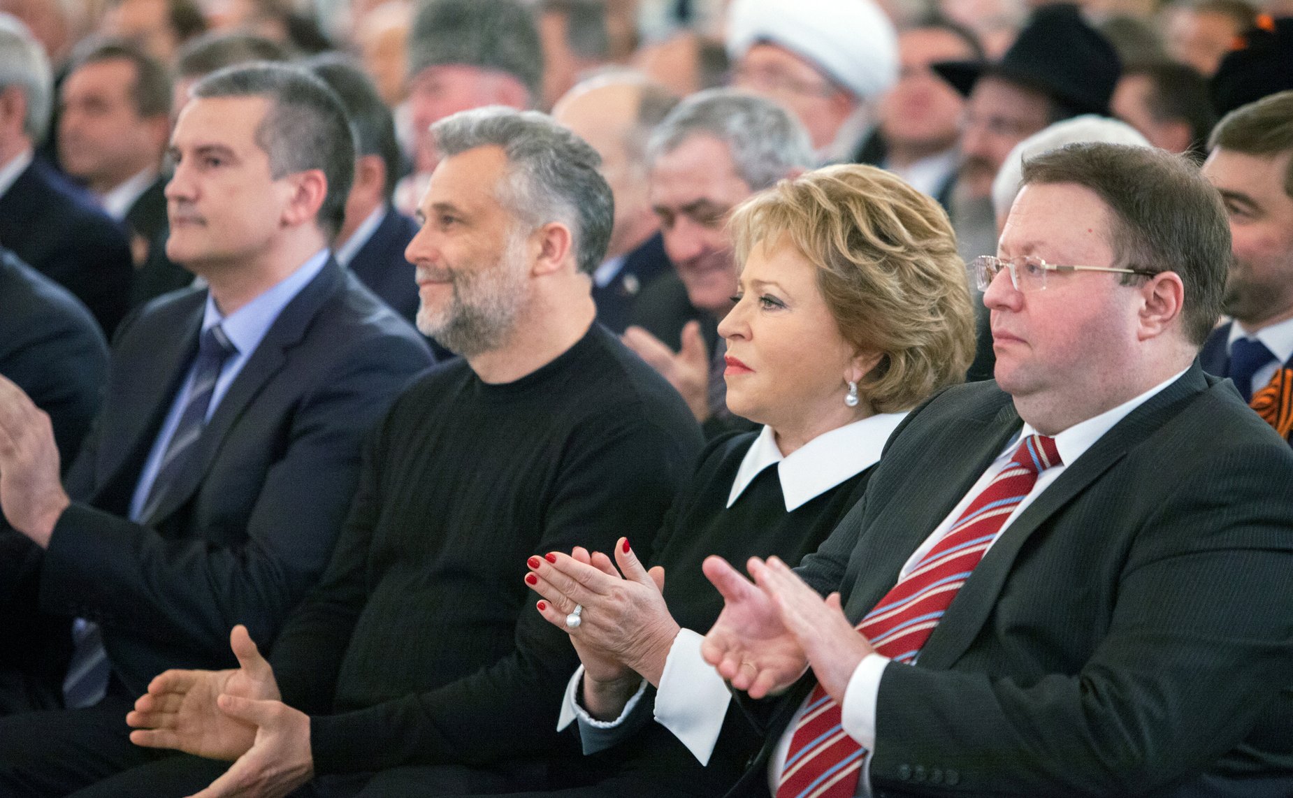 Обращение Президента РФ В. Путина по статусу Крыма и Севастополя