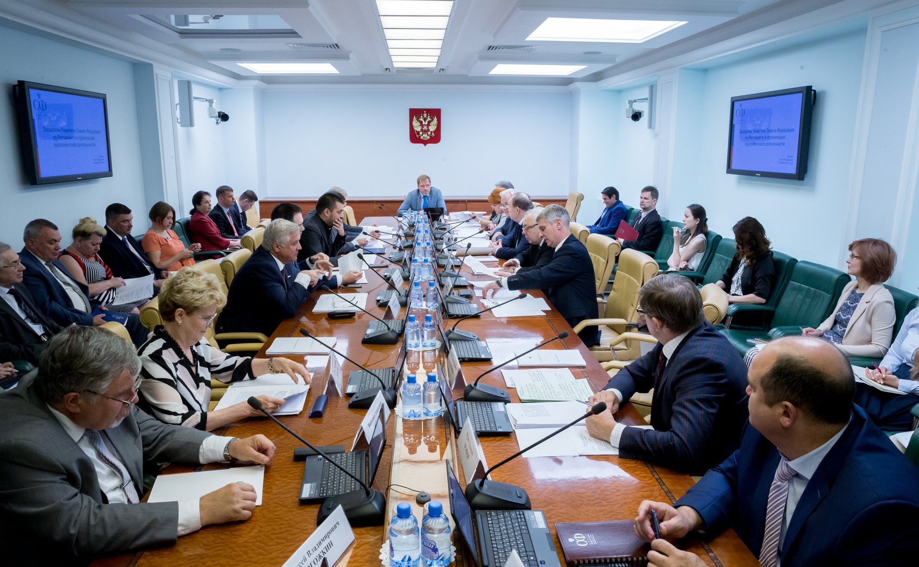 Заседание Комитета Совета Федерации по Регламенту и организации парламентской деятельности