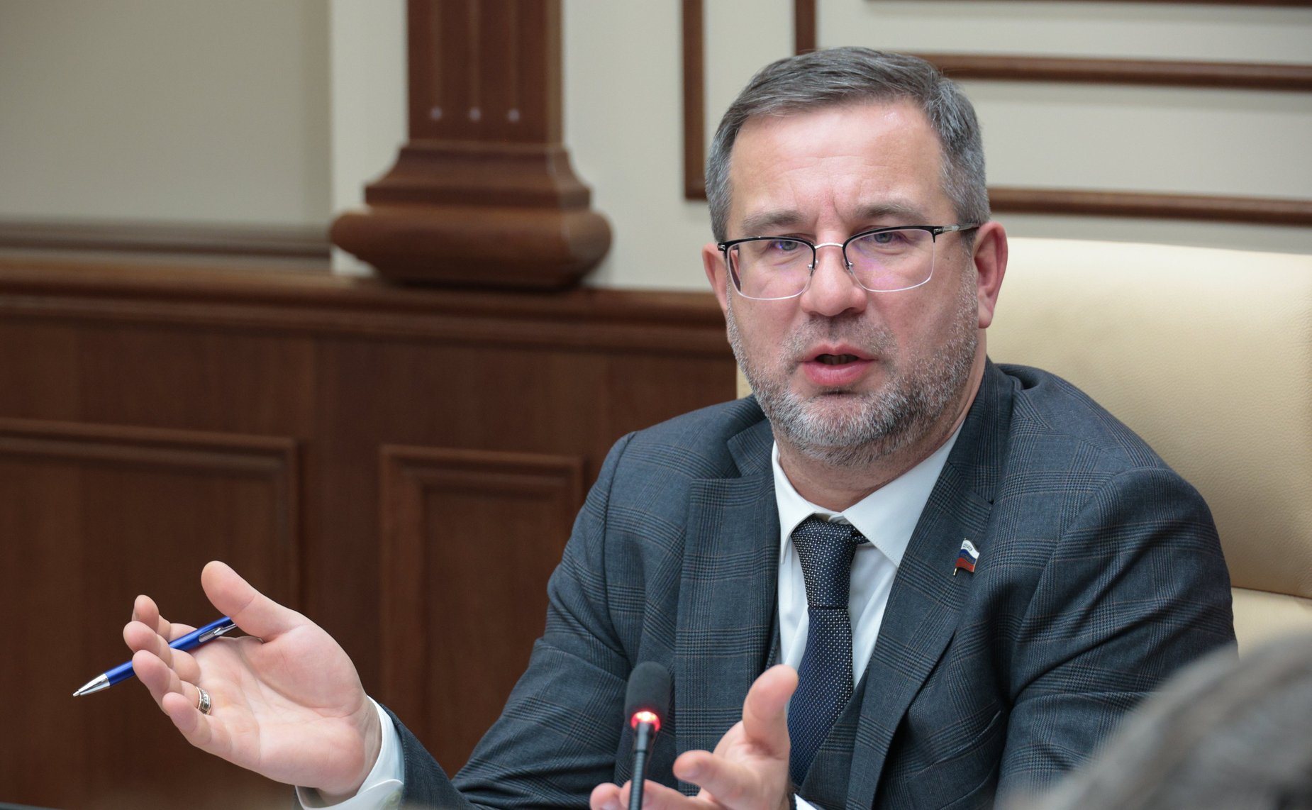 Круглый стол Комитета СФ по конституционному законодательству и государственному строительству «Реформа нотариата: вопросы нормативно-правового регулирования нотариальной деятельности»