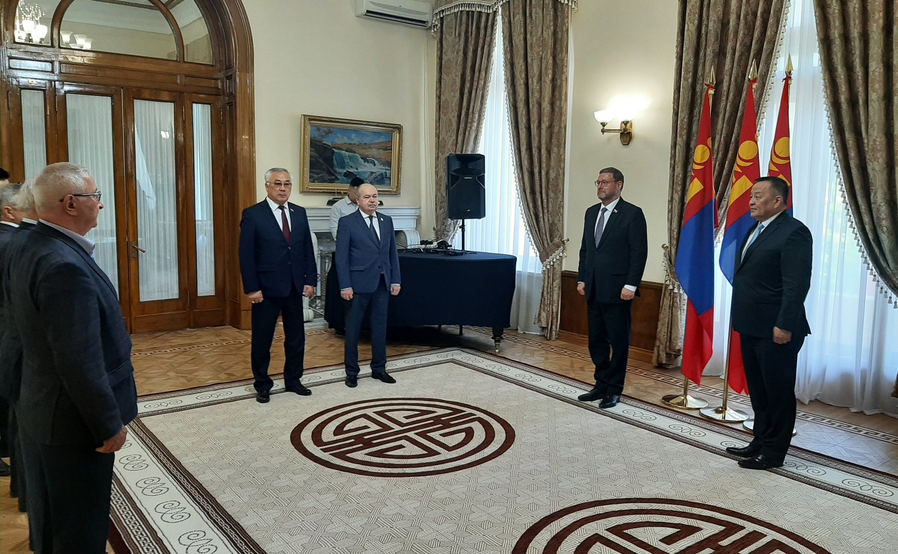 Баир Жамсуева наградили орденом «Полярная звезда»