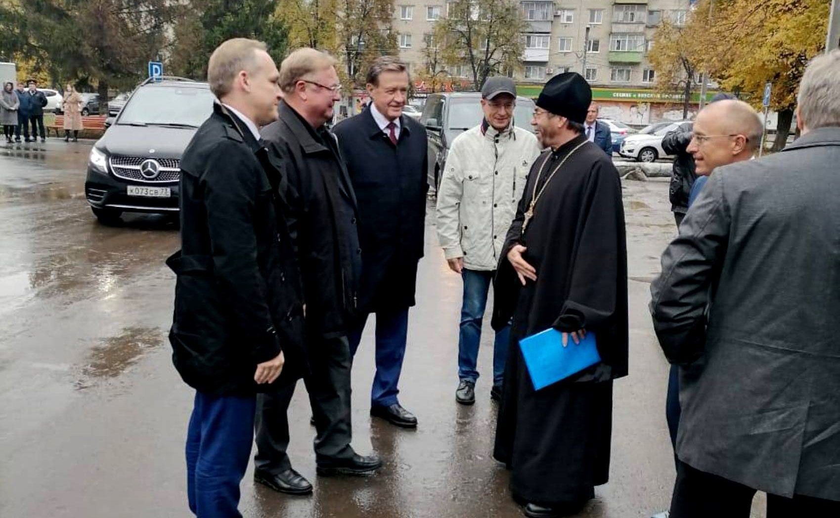 Сергей Рябухин и председатель Императорского православного палестинского общества Сергей Степашин посетили строящийся храм во имя святого благоверного великого князя Александра Невского