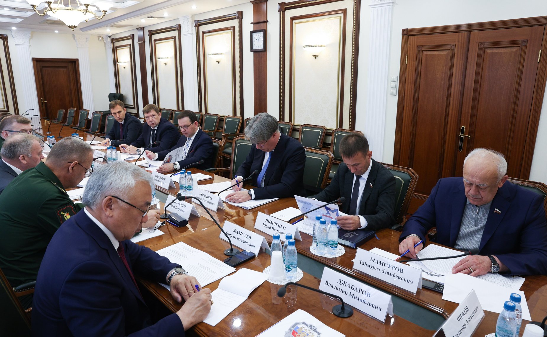 Совещание на тему «Об участии Российской Федерации в деятельности по поддержанию или восстановлению международного мира и безопасности»