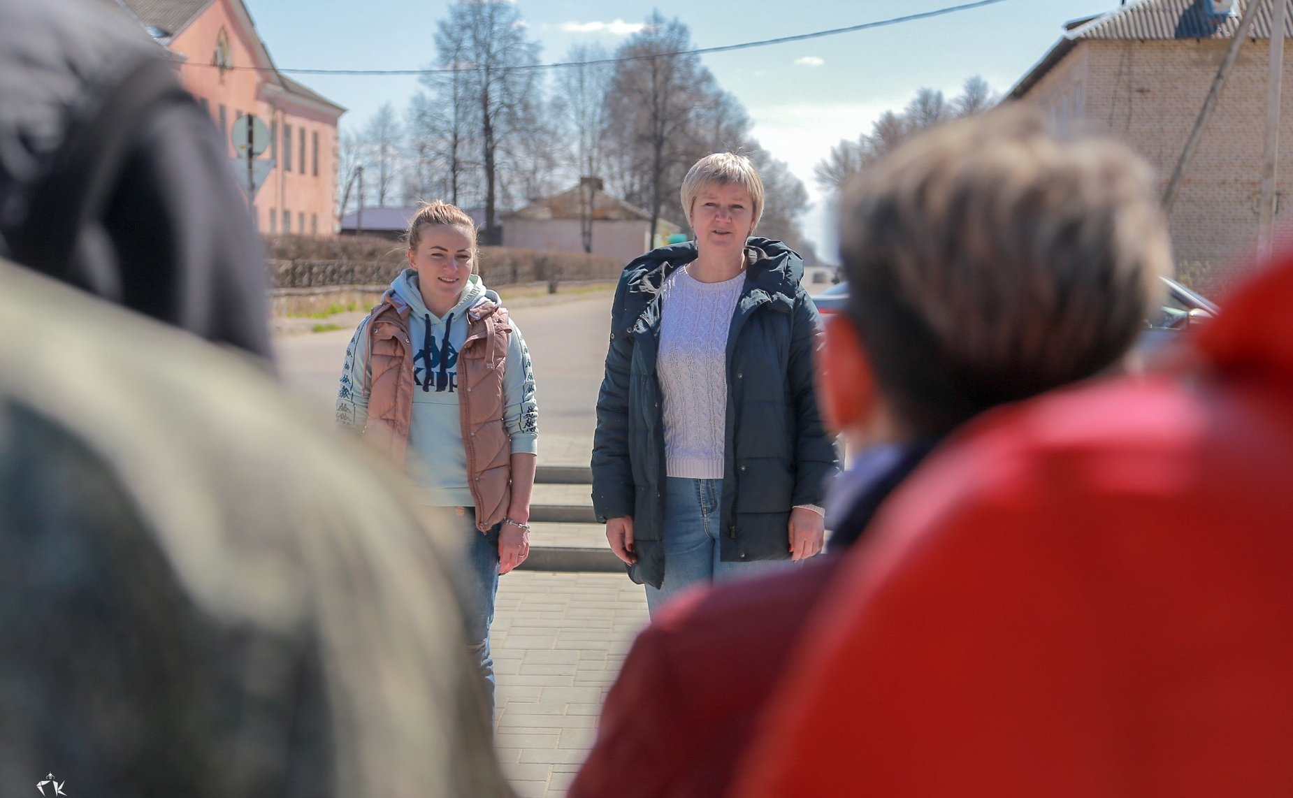 Ирина Кожанова вместе с волонтерами провела «День добрых дел» на территории Велижского района