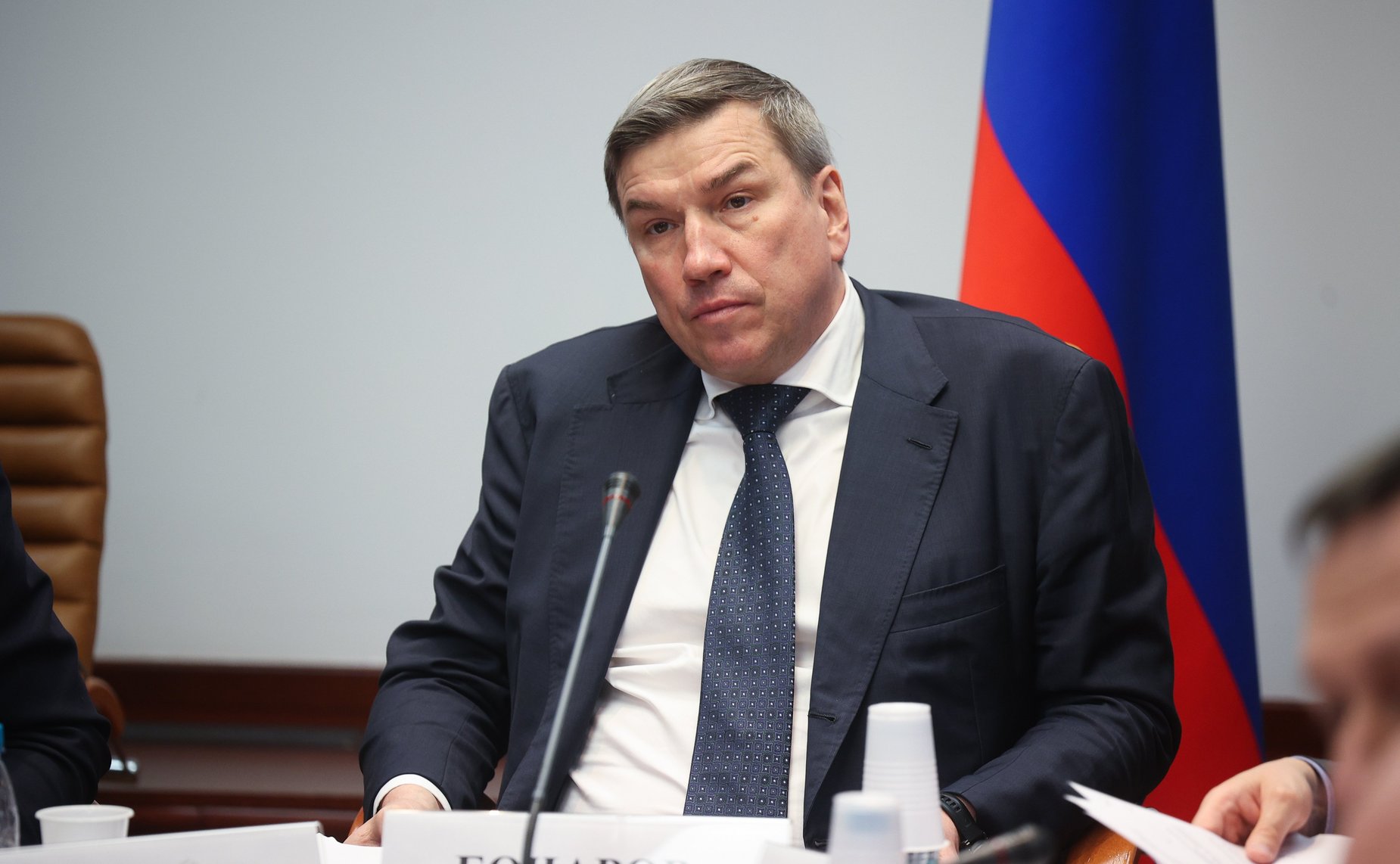 Круглый стол на тему «О реализации мер по обеспечению транспортной независимости РФ за счет расширения производства отечественной авиационной техники»