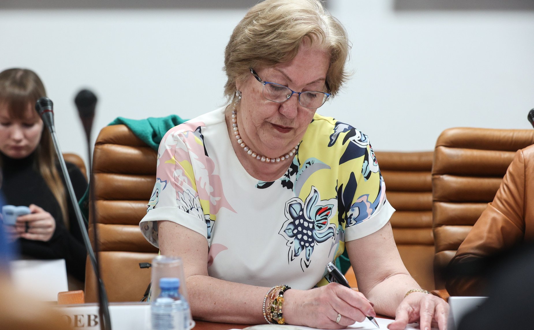 Круглый стол Комитета СФ по конституционному законодательству и государственному строительству