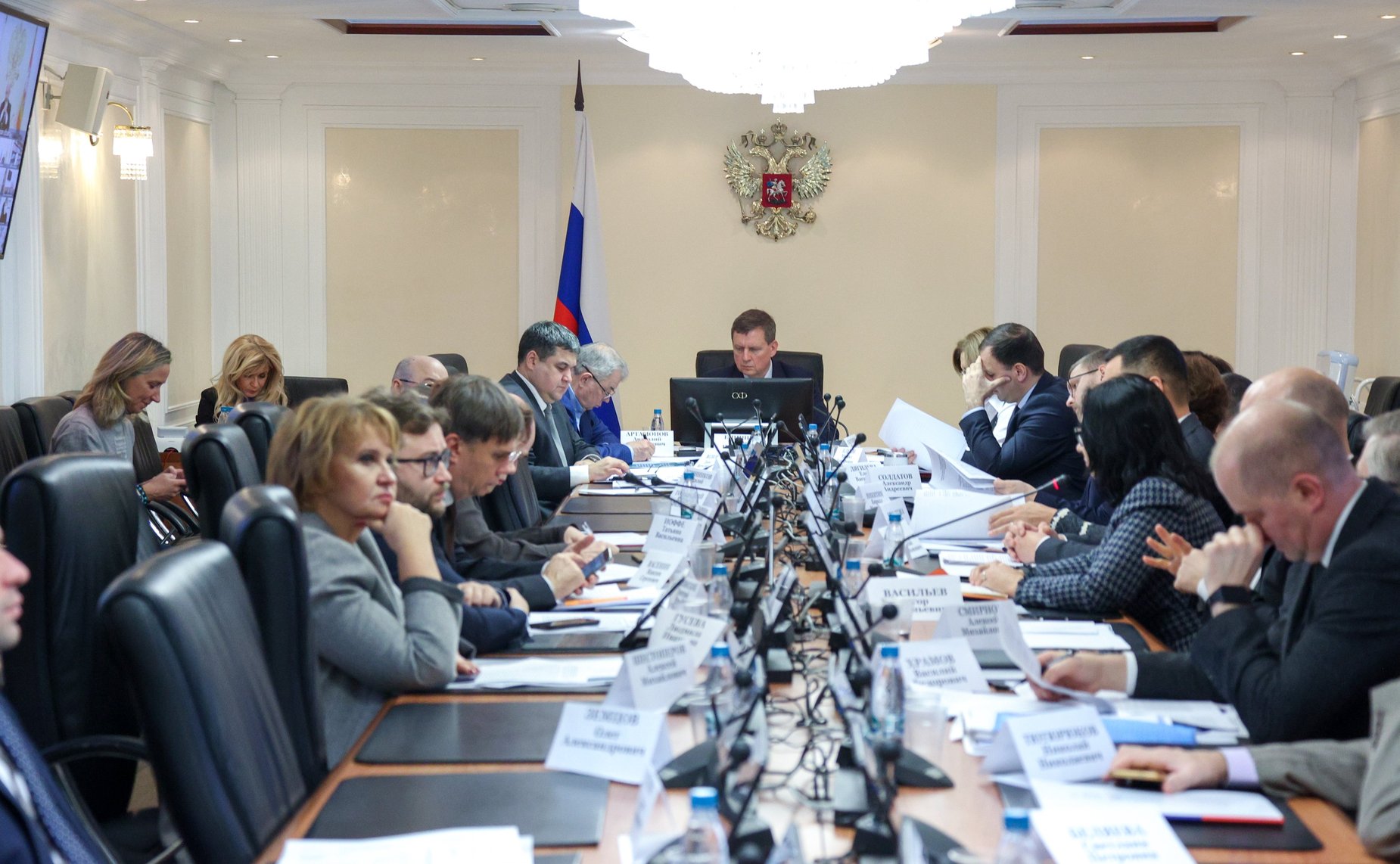 Круглый стол Комитета Совета Федерации по бюджету и финансовым рынкам на тему «Полномочия субъектов РФ в области законодательства о налогах и сборах как инструмент развития экономической самодостаточности»