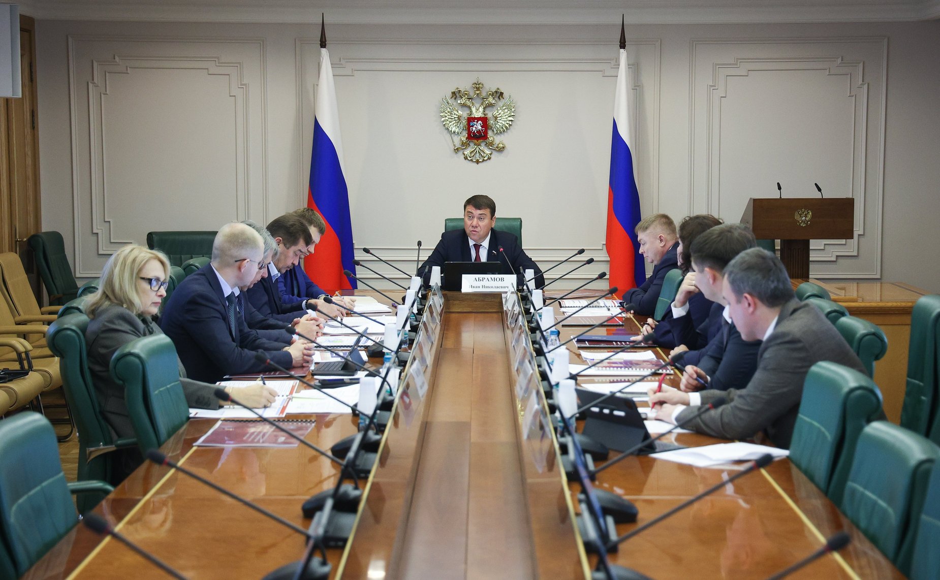 Совещание «Реконструкция судоходных шлюзов № 15–16 Городецкого гидроузла, включая строительство дополнительной камеры шлюза и создание судоходного канала от г. Городец до г. Нижний Новгород»