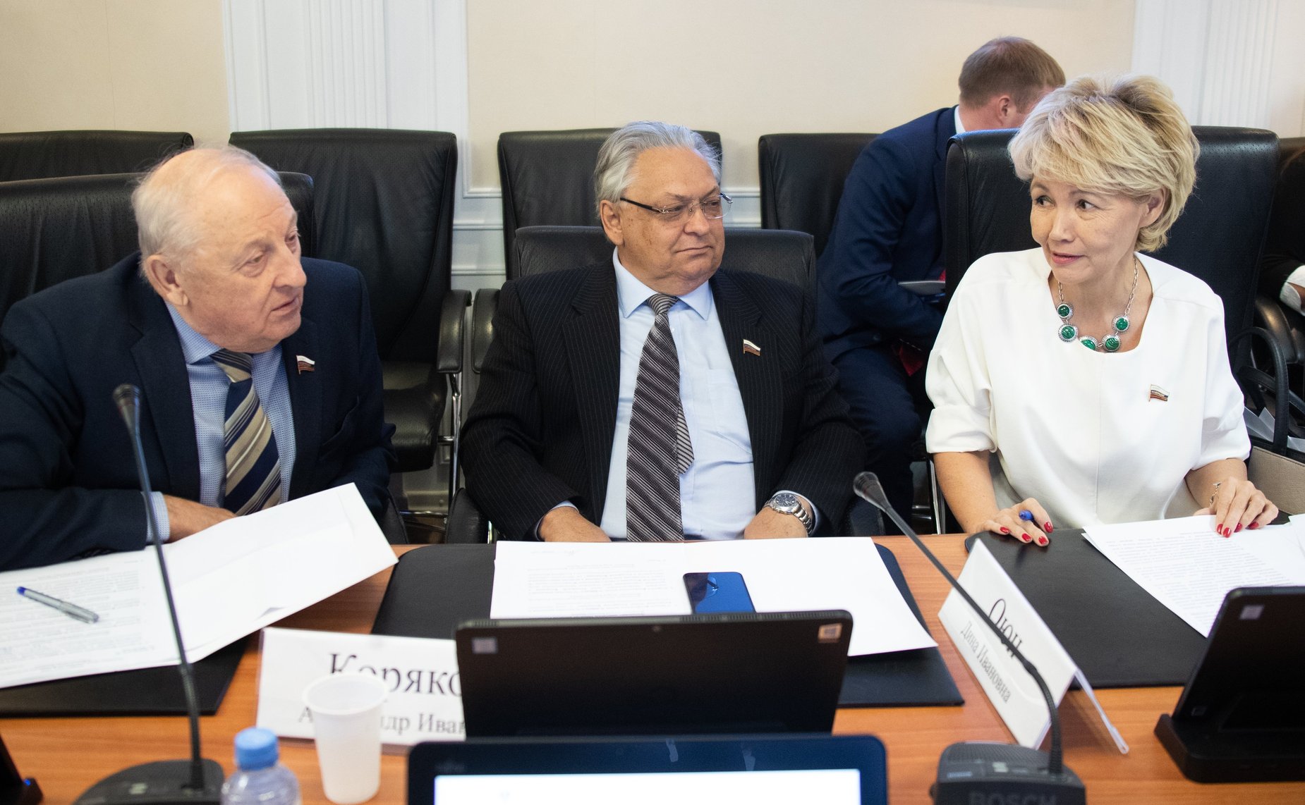 Эдуард Россель, Александр Коряков и Дина Оюн