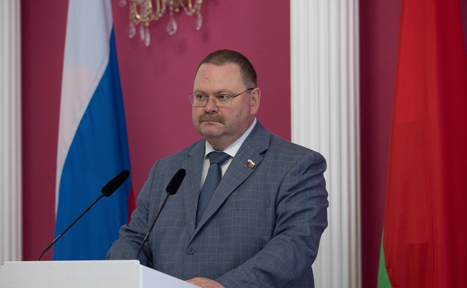 Олег Мельниченко