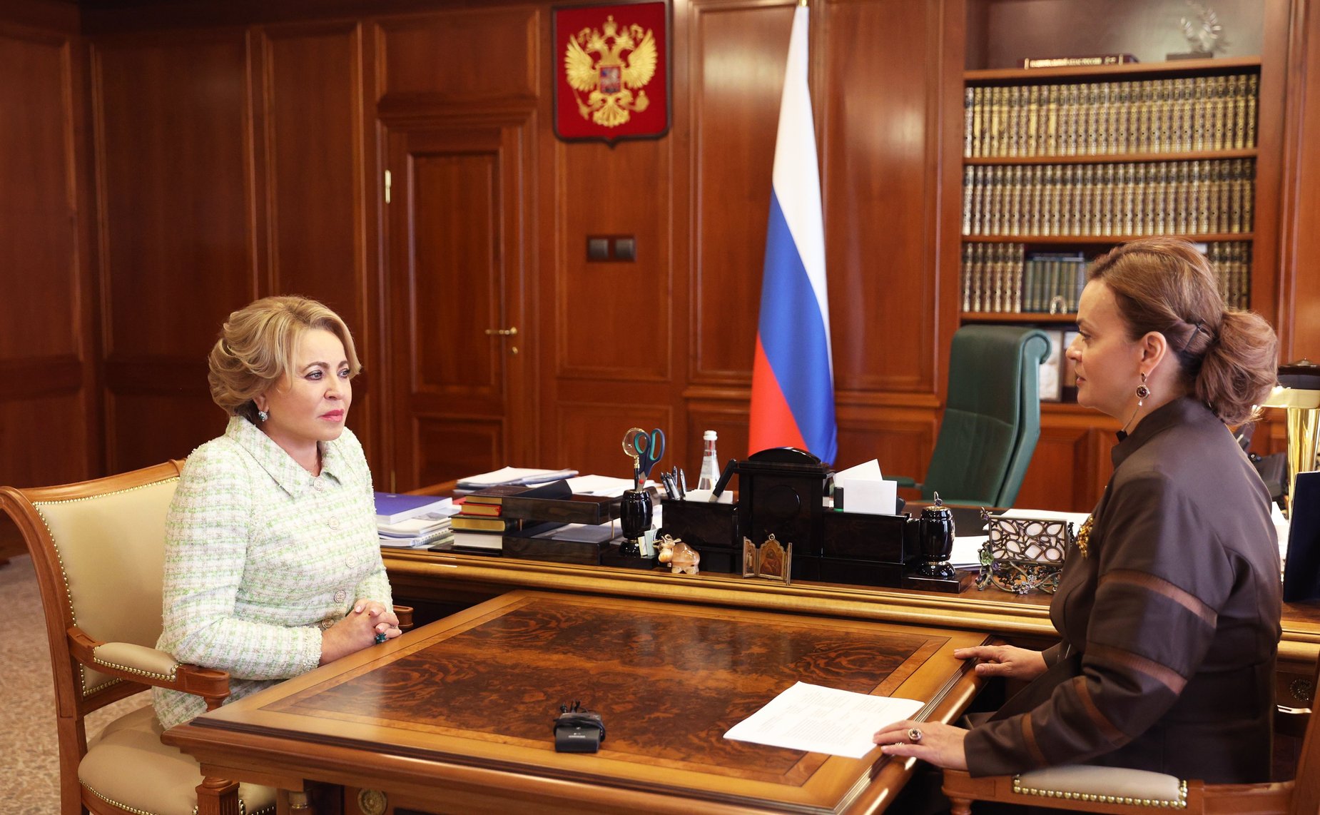 Встреча Председателя СФ Валентины Матвиенко с руководителем Государственного фонда поддержки участников специальной военной операции «Защитники Отечества» Анной Цивилевой