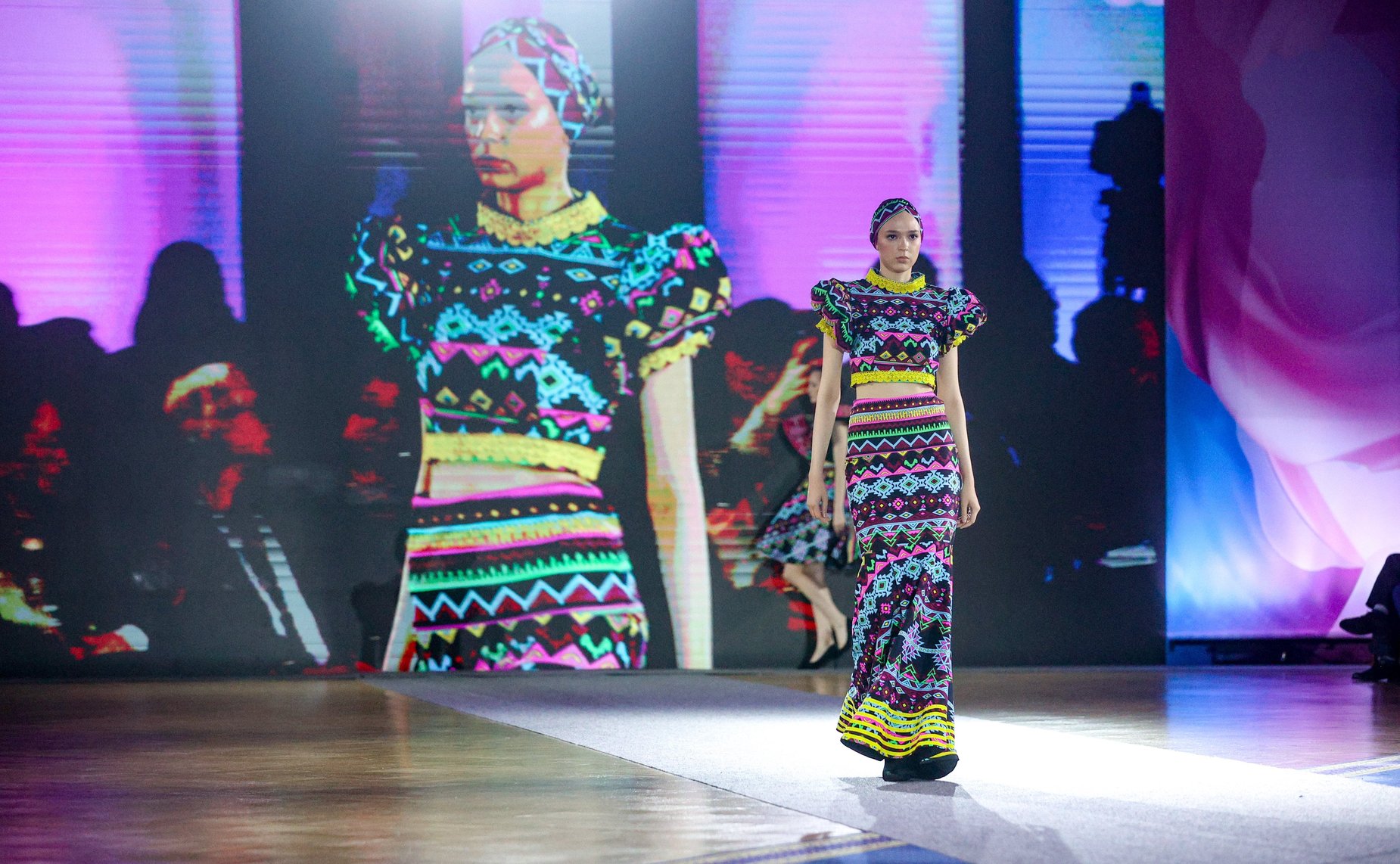 Валентина Матвиенко посетила показ коллекций дизайнеров из стран СНГ. III международный форум «Содружество моды»