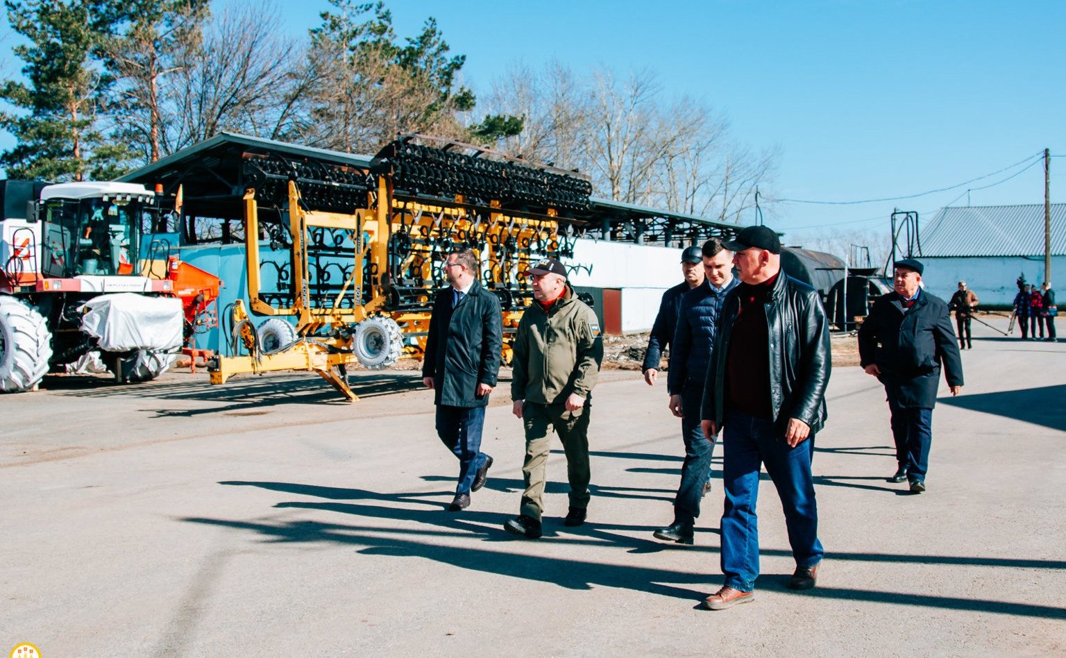 Николай Владимиров оценил готовность к весенне-полевым работам в Чувашской Республике
