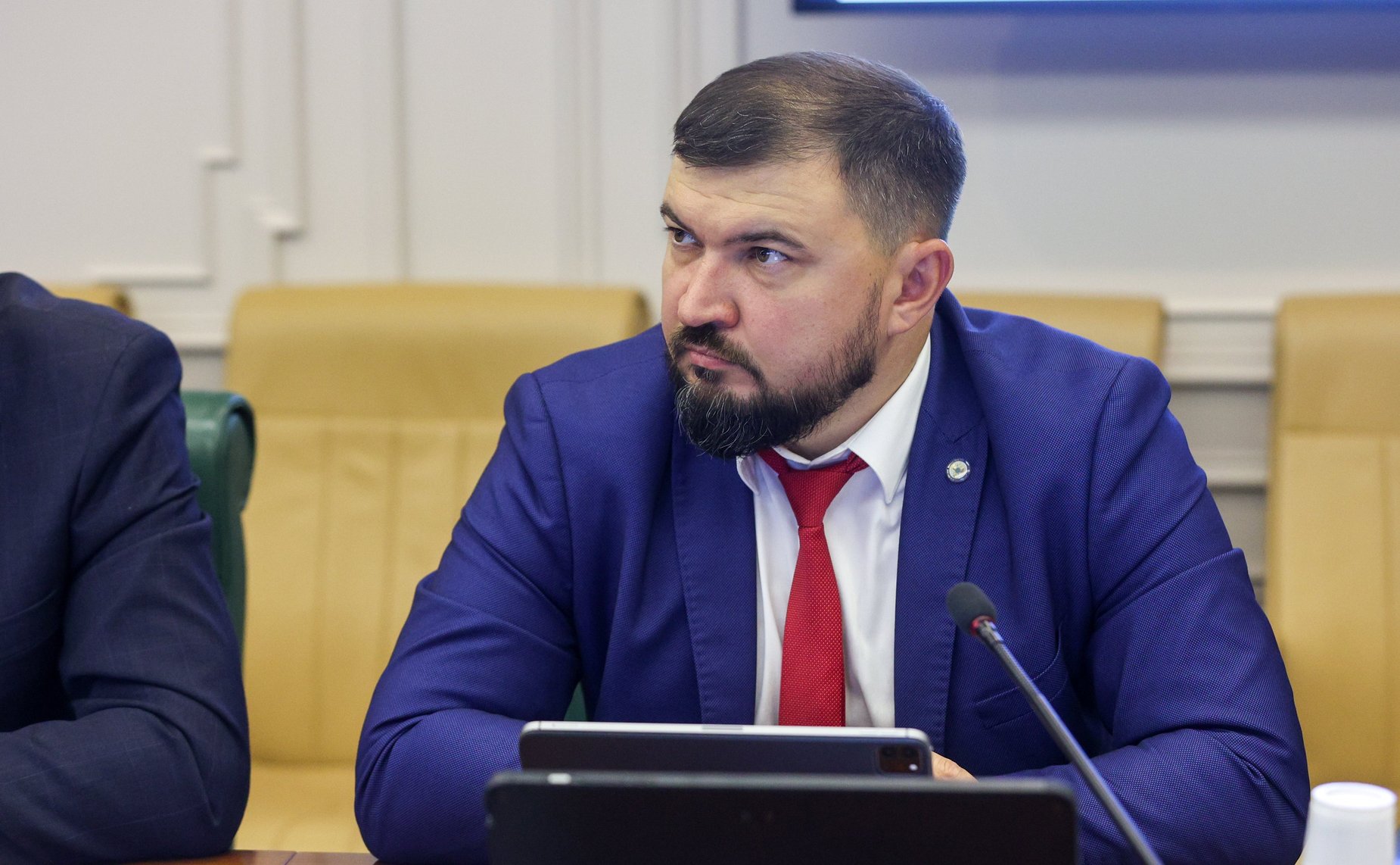 Круглый стол Комитета Совета Федерации по экономической политике «О перспективах обновления инфраструктуры и подвижного состава городского электрического транспорта в субъектах Российской Федерации»