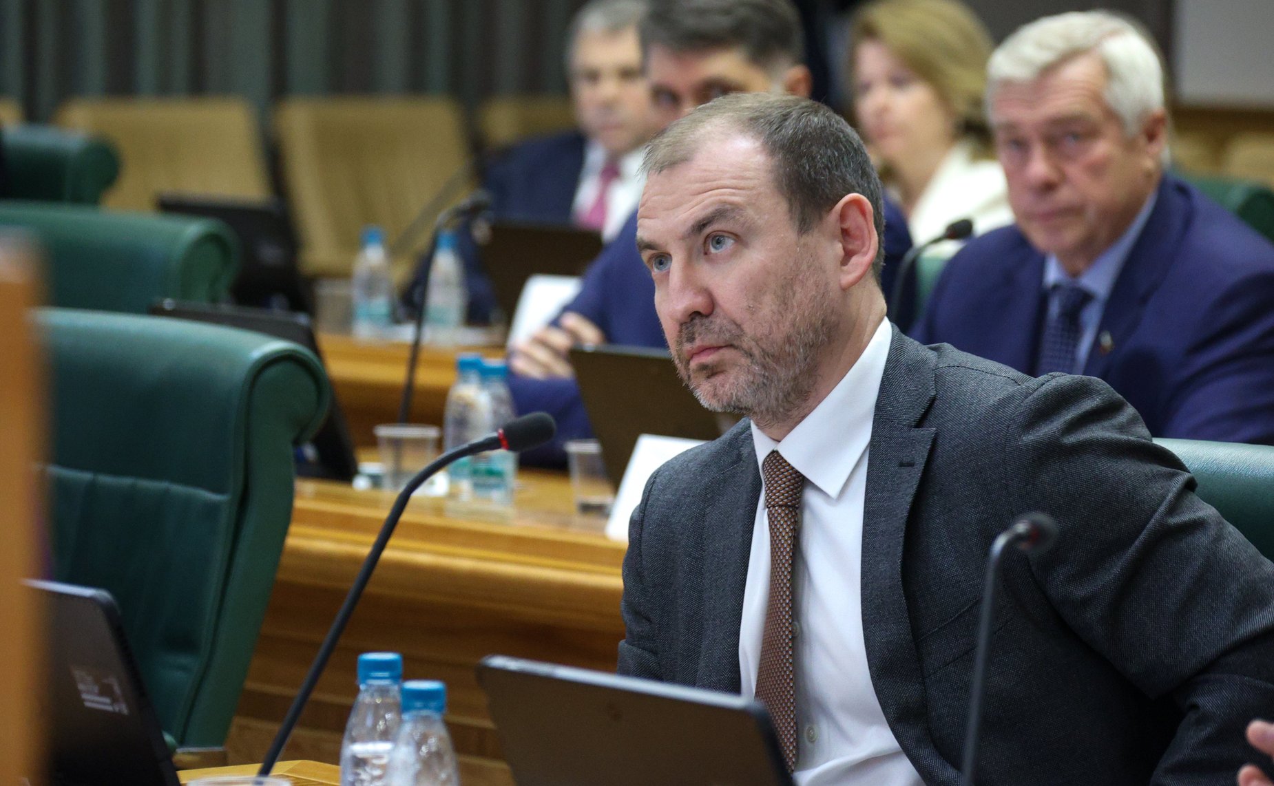 Парламентские слушания Комитета Совета Федерации по аграрно-продовольственной политике и природопользованию «О ходе реализации национального проекта «Экологическое благополучие»»