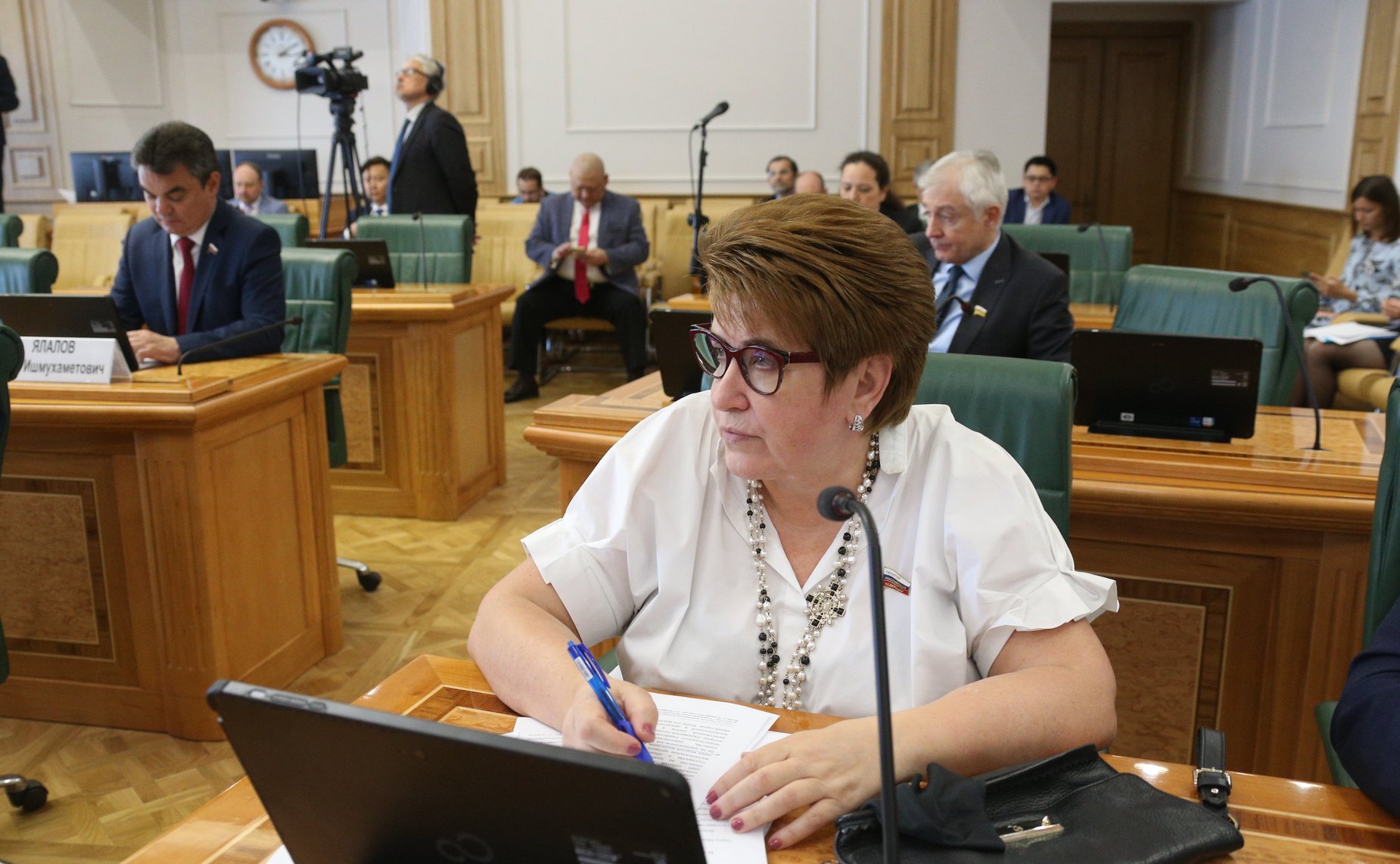 Любовь Глебова