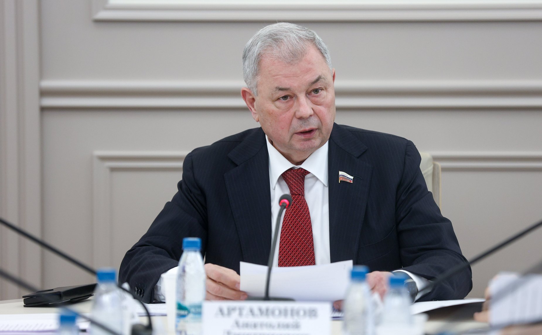 Анатолий Артамонов