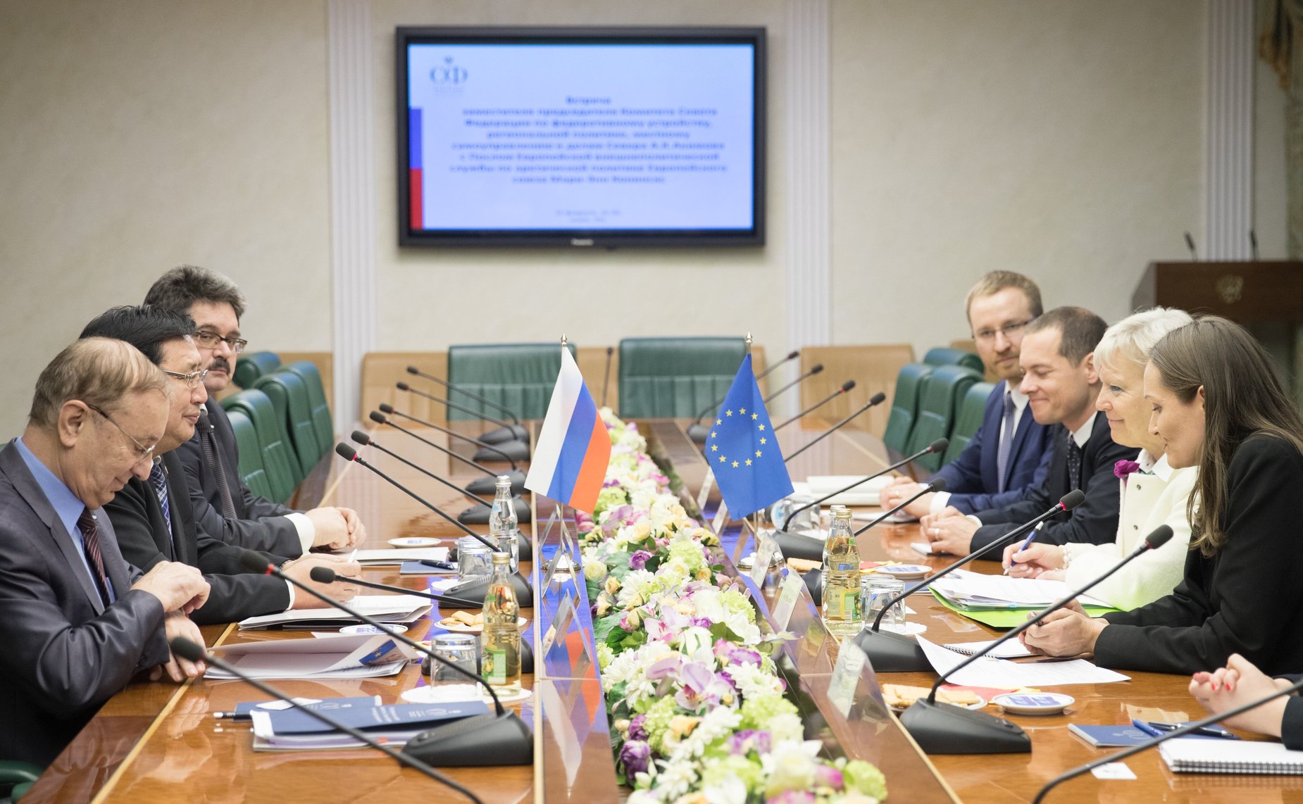 Встреча А. Акимова с Послом по особым поручениям Европейского союза по Арктике Мари-Энн Конинскс