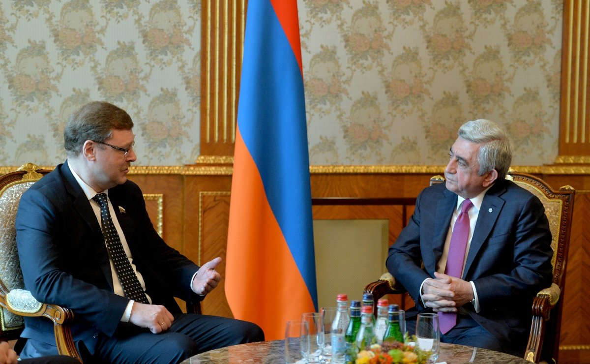 Встреча председателя Комитета Совета Федерации по международным делам Константина Косачева и Президента Республики Армения Сержа Саргсяна
