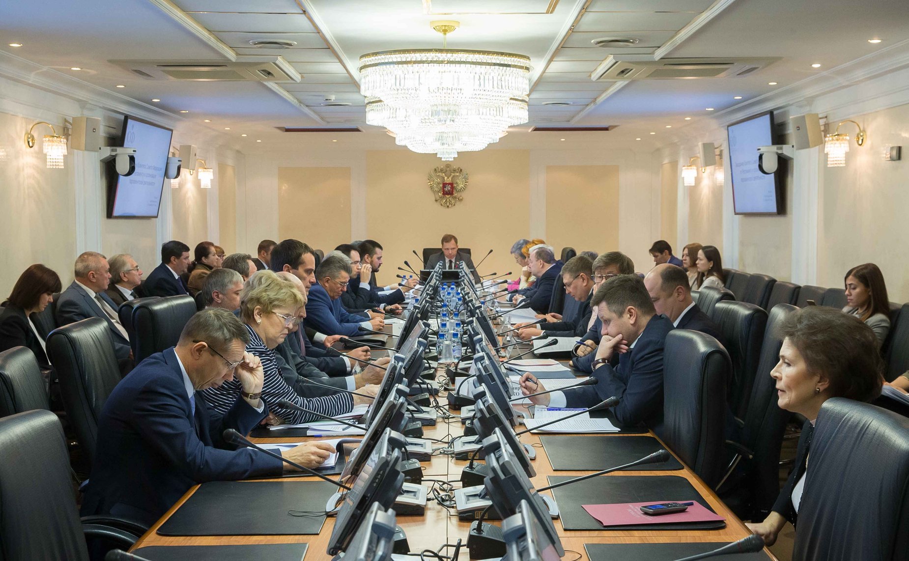 Заседание Комитета Совета Федерации по Регламенту и организации парламентской деятельности