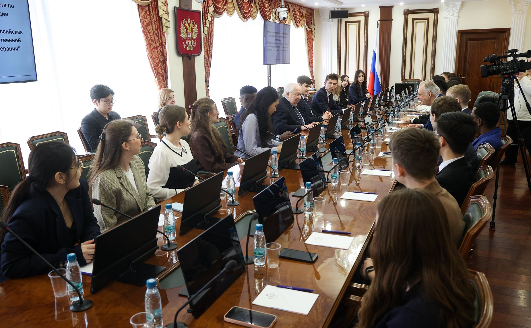 Встреча заместителя председателя Комитета СФ по международным делам Сергея Кисляка с иностранными студентами ФГБОУ ВО «Российская академия народного хозяйства и государственной службы при Президенте РФ»
