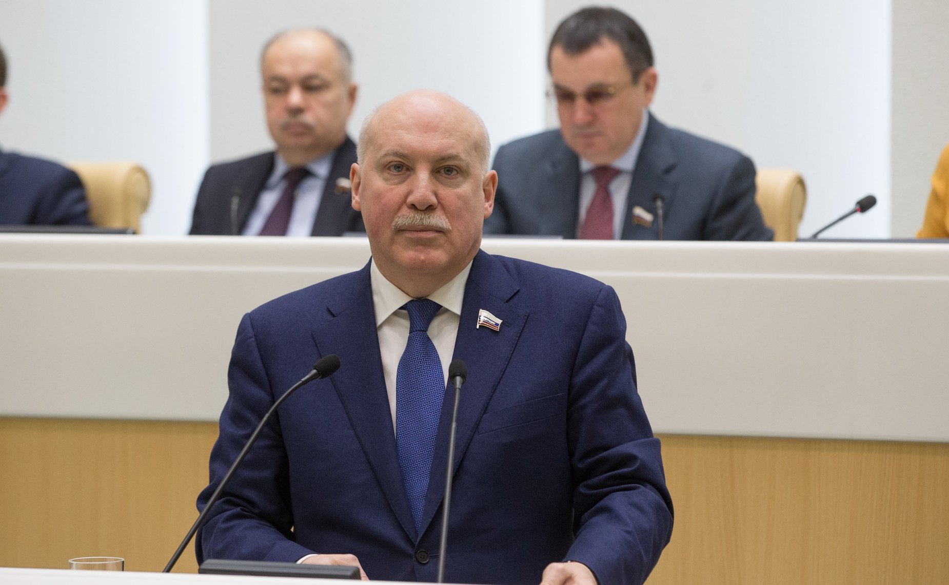 Д. Мезенцев