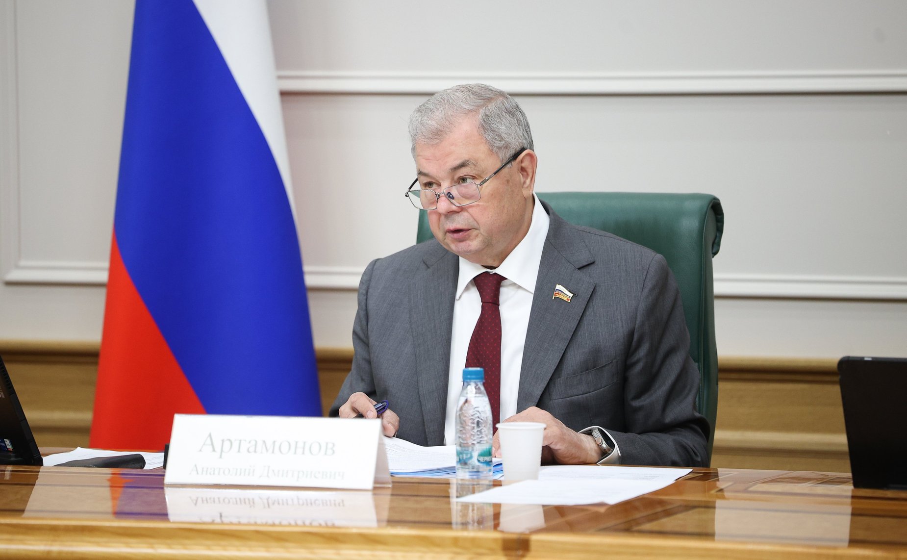 Анатолий Артамонов