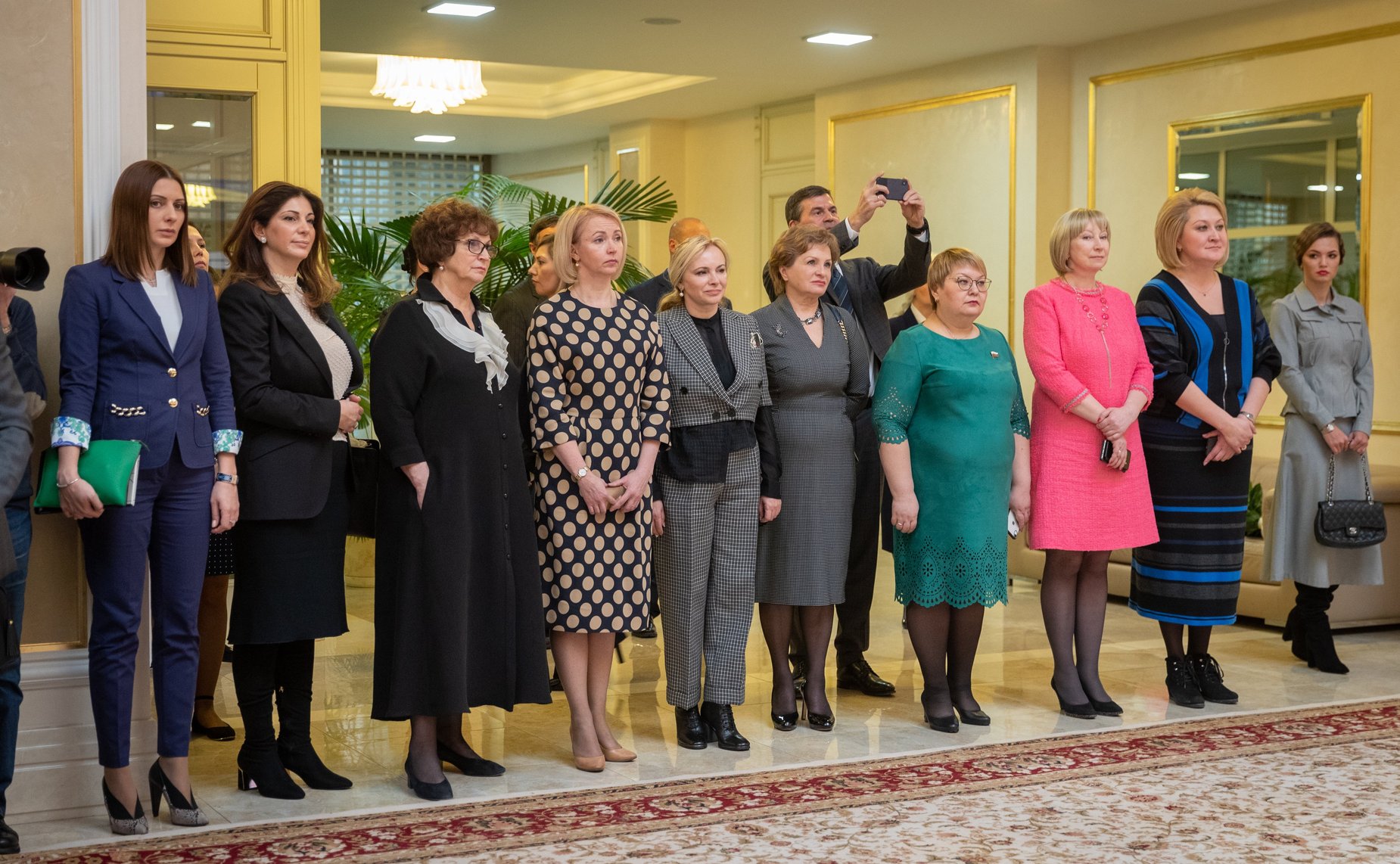 Открытие в Совете Федерации фотовыставки «Второй Евразийский женский форум. События. Эмоции. Лица»