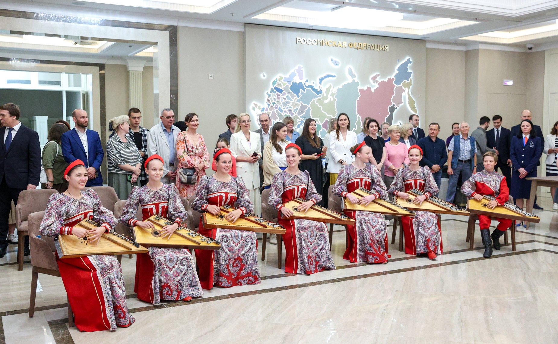 Торжественная церемония «Посвящение в первоклассники»
