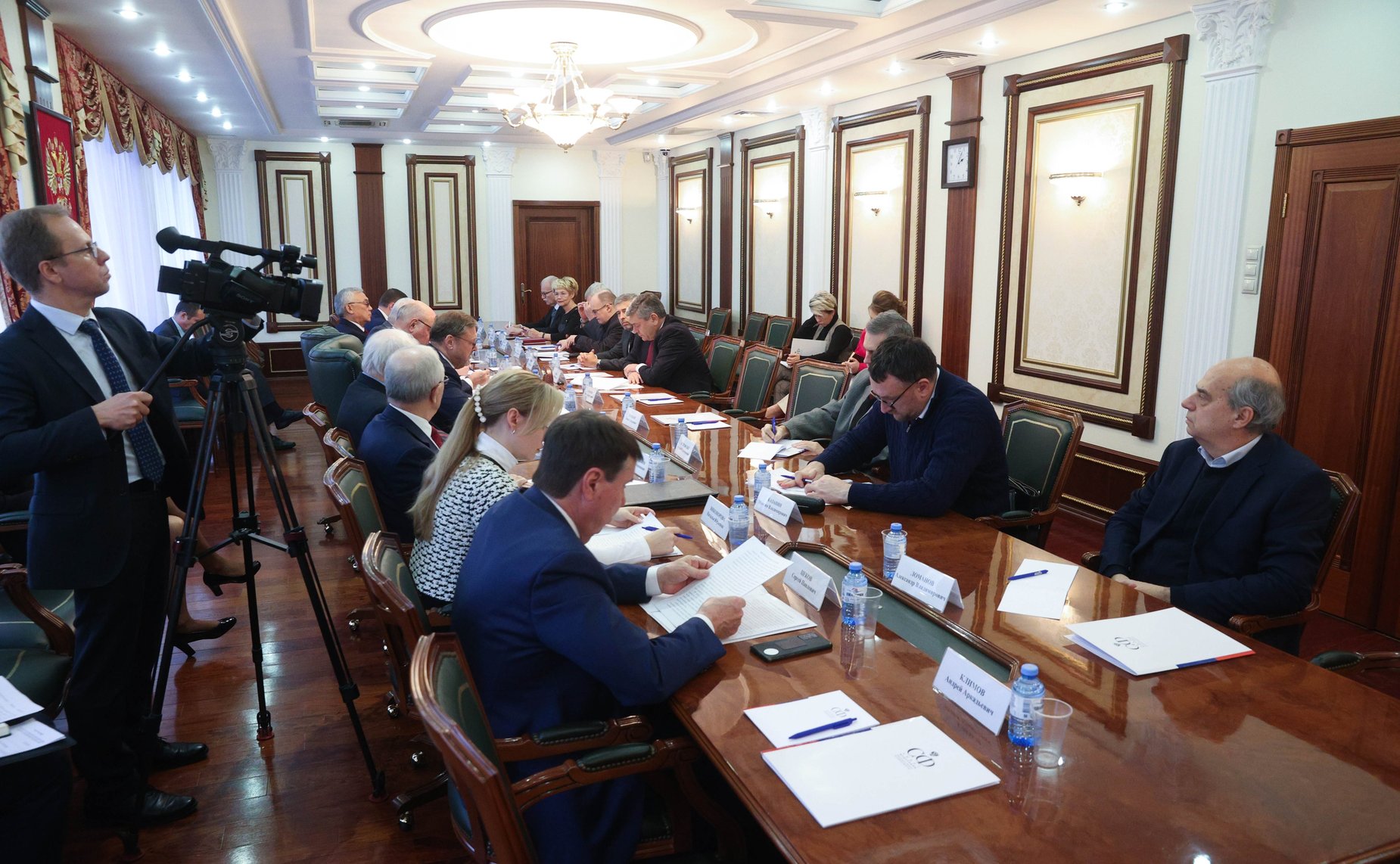 Круглый стол Комитета СФ по международным делам совместно с Комитетом СФ по экономической политике «Возрастающее значение российско-китайского сотрудничества в условиях формирования нового мирового порядка»