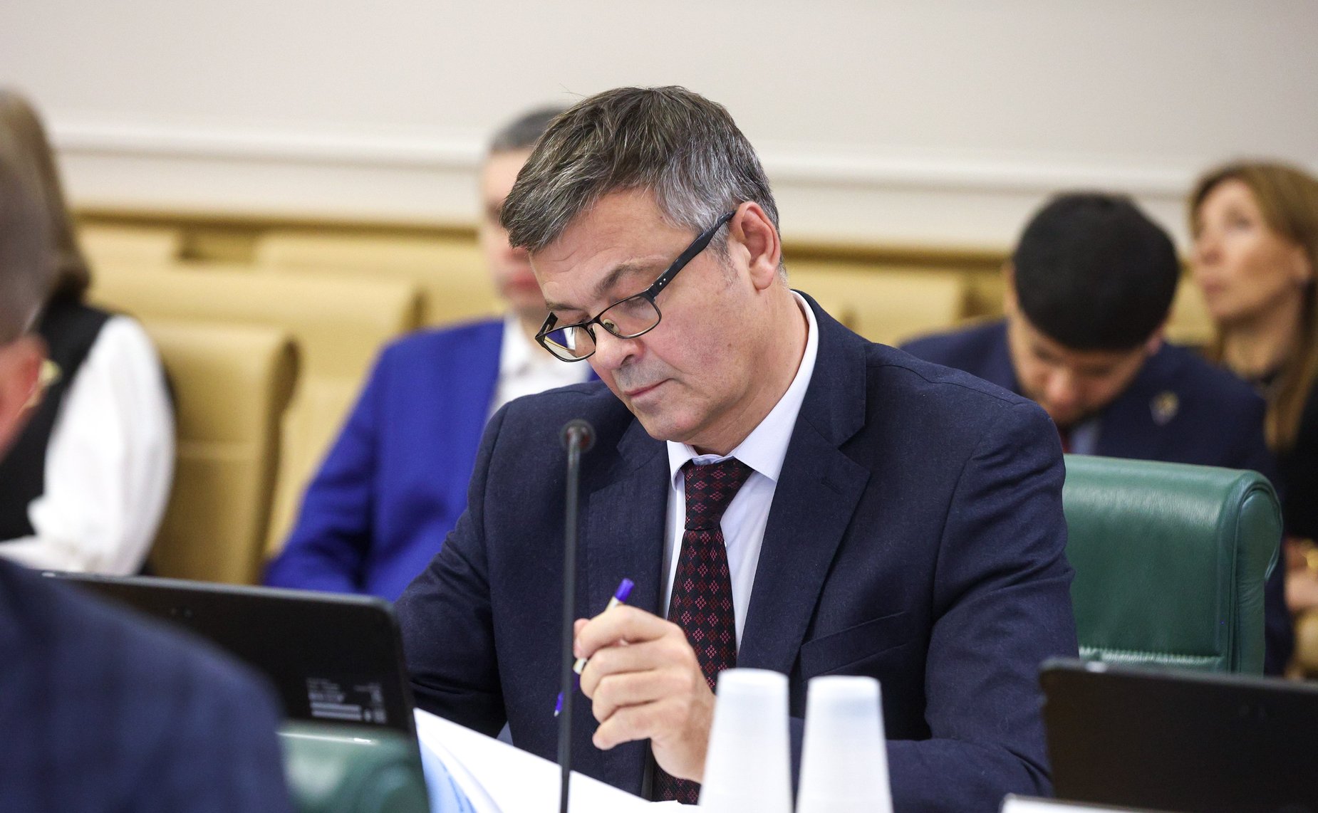 Заседание Комитета Совета Федерации по конституционному законодательству и государственному строительству