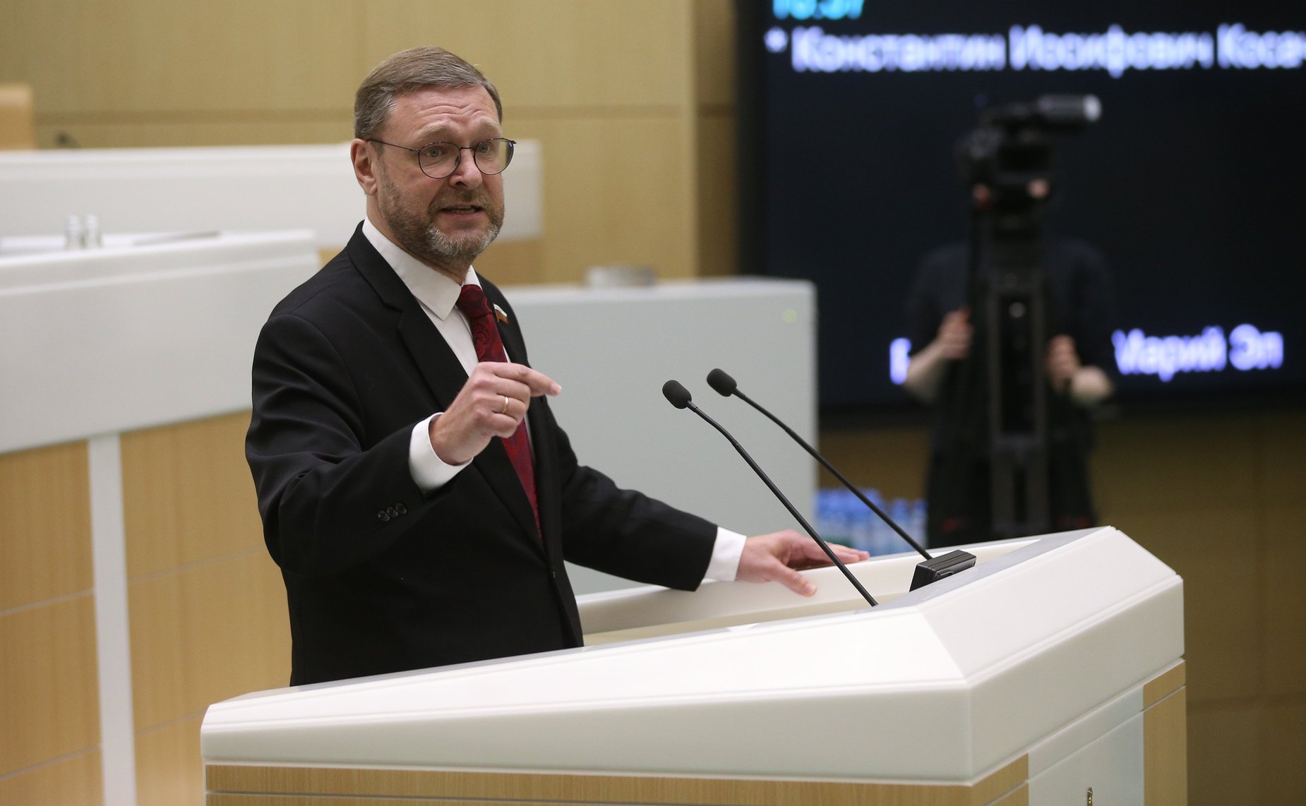 Константин Косачев