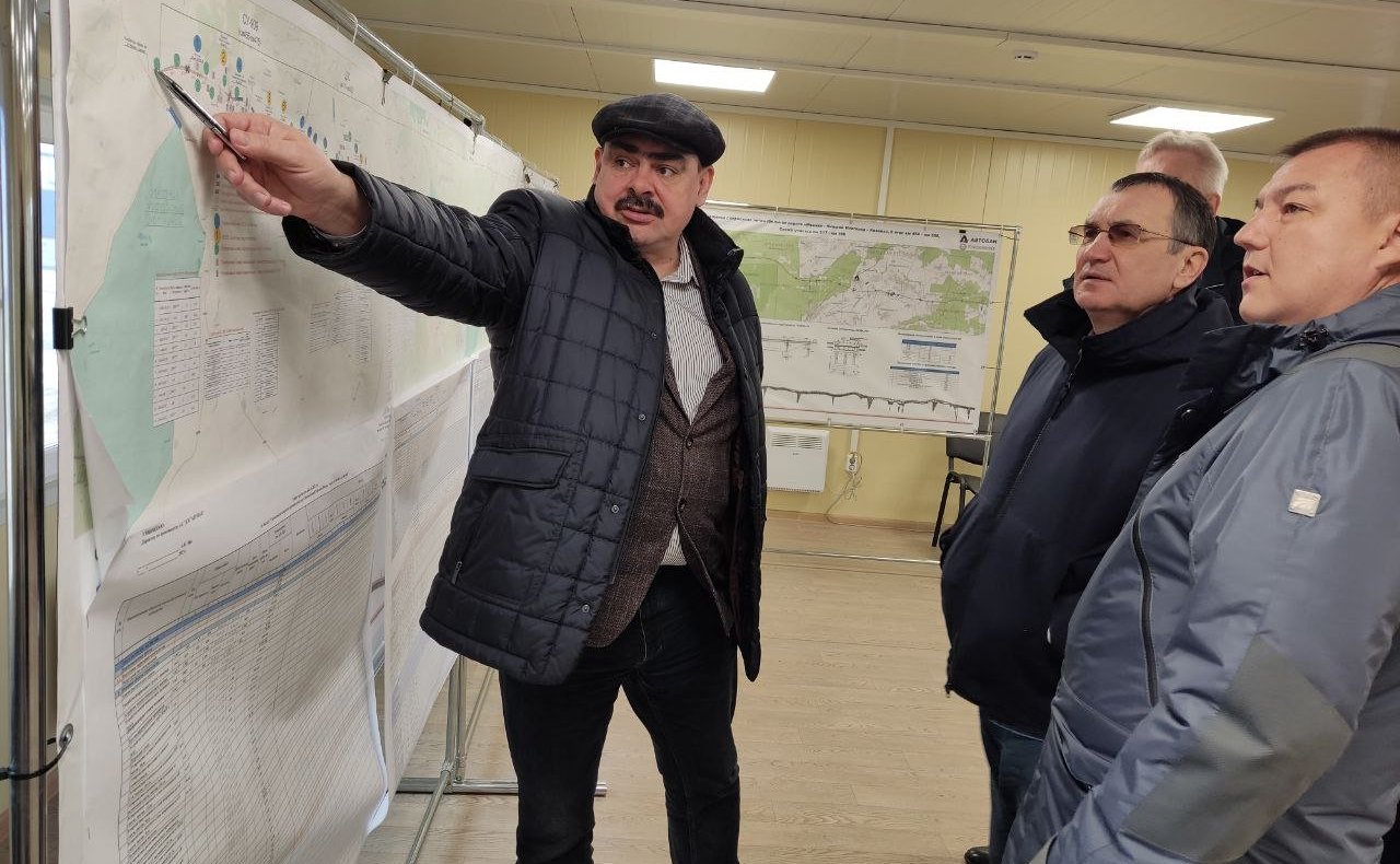 Николай Федоров ознакомился с ходом строительства шестого этапа скоростной автомобильной дороги М-12 «Москва – Нижний Новгород – Казань» в Чувашии