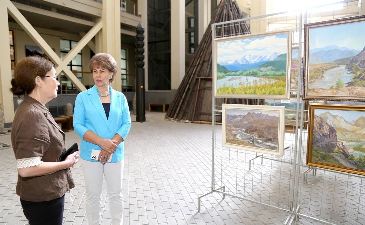 Татьяна Гигель в ходе рабочей командировки по региону побывала в Национальном музее имени А.В. Анохина