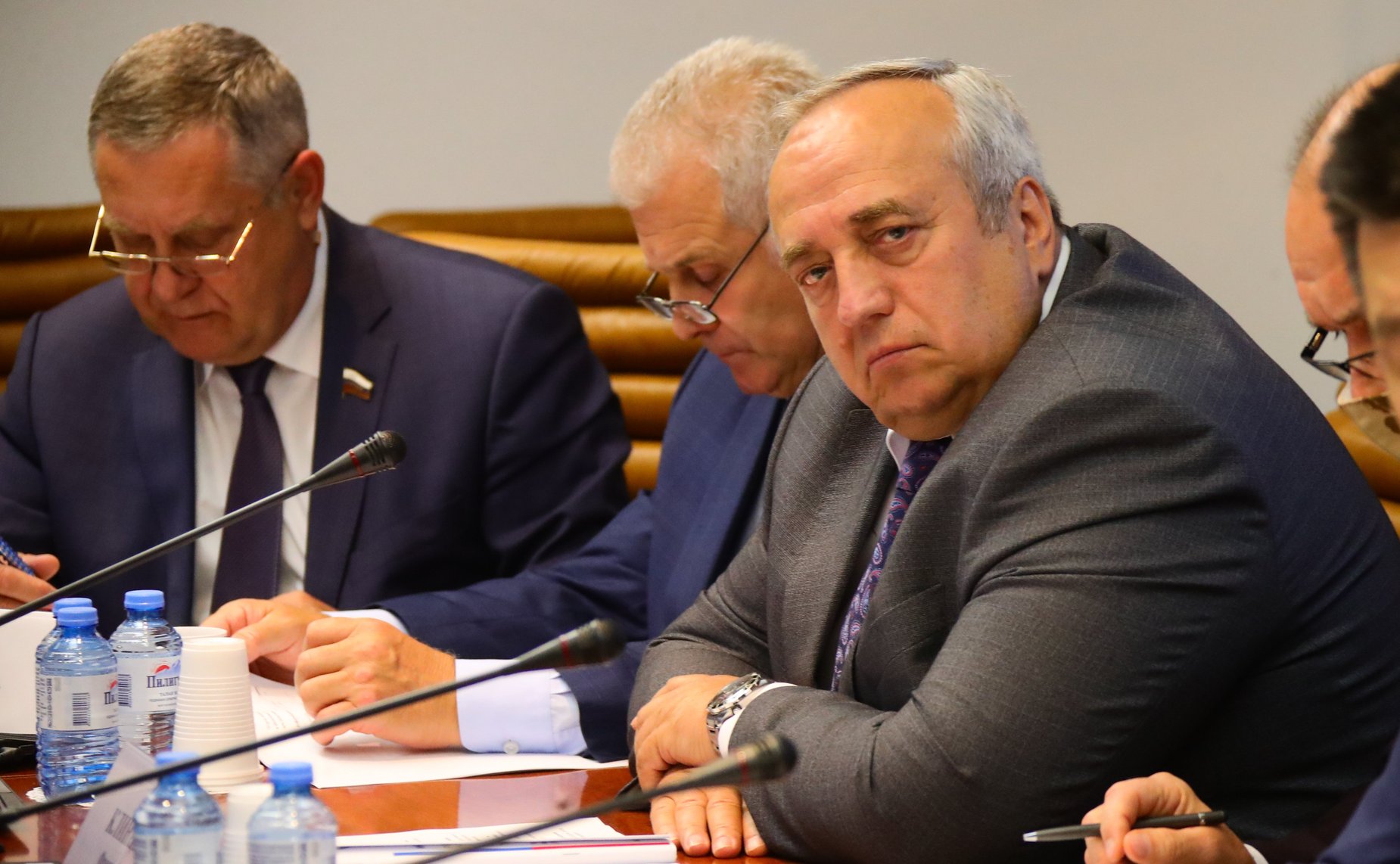 «Круглый стол» на тему «Роль законодательных (представительных) органов власти в обеспечении гуманитарных задач обороны РФ»