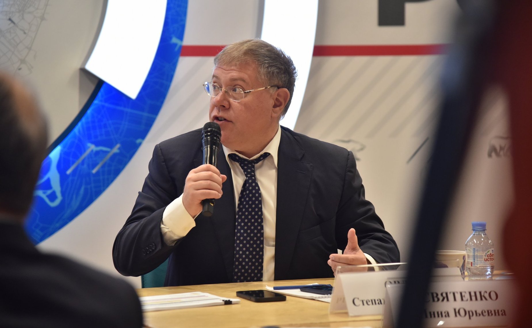 Инна Святенко приняла участие в «круглом столе» на тему «От региональной инициативы — к федеральному закону: решение важнейших проблем городов федерального значения»