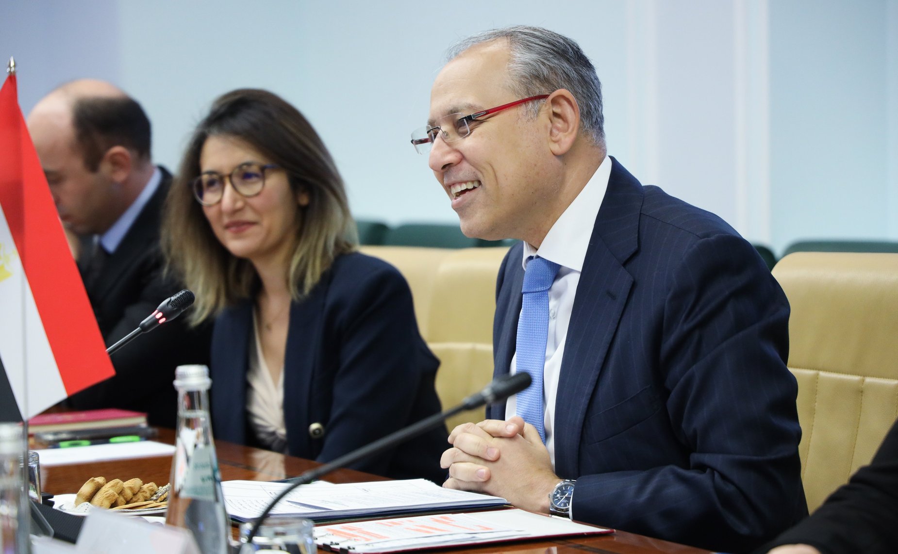 Встреча председателя Комитета Совета Федерации по международным делам Григория Карасина с Чрезвычайным и Полномочным Послом Арабской Республики Египет в Российской Федерации