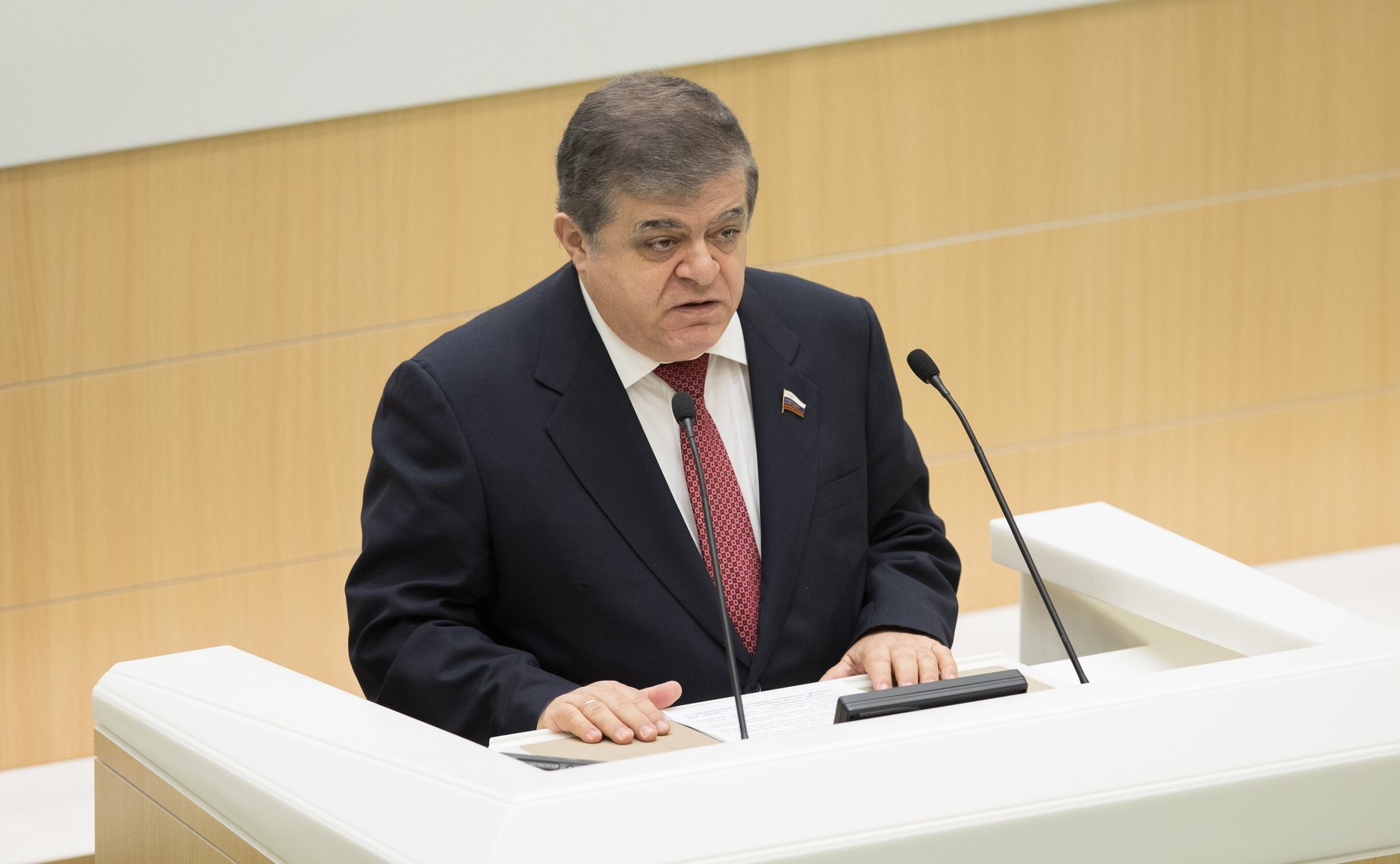 В. Джабаров