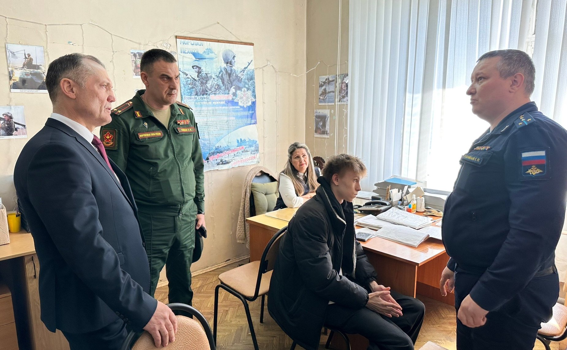 Игорь Мурог в рамках поездки в регион ознакомился с работой военных комиссариатов