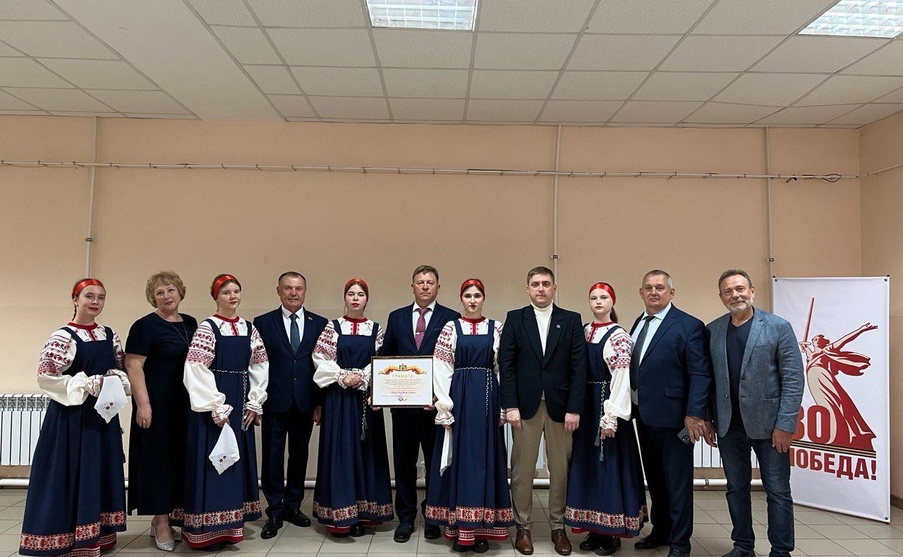 Игорь Мурог вручил награды Совета Федерации жителям Рязанской области